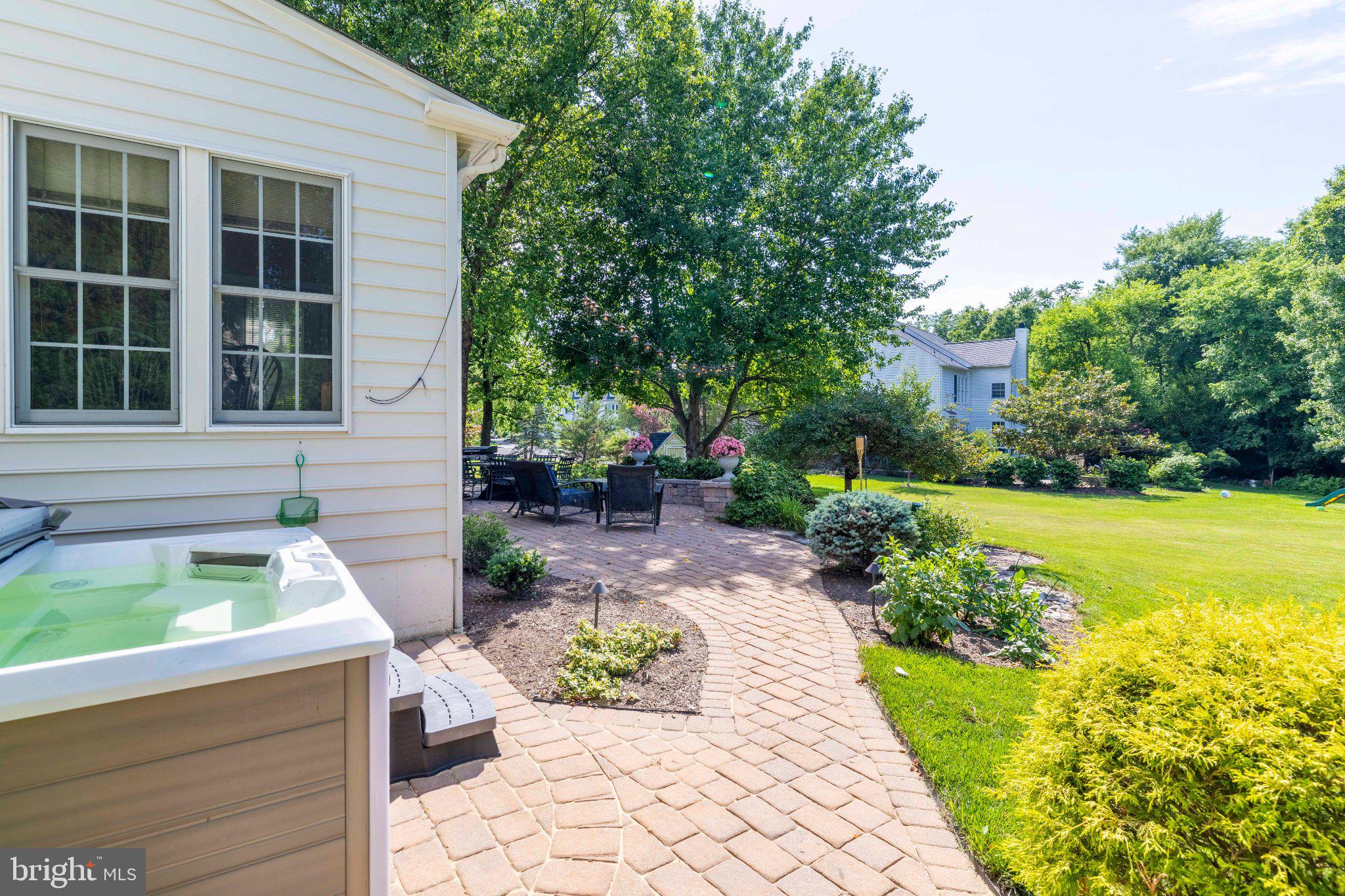 CHESTNUT CREEK - Residential