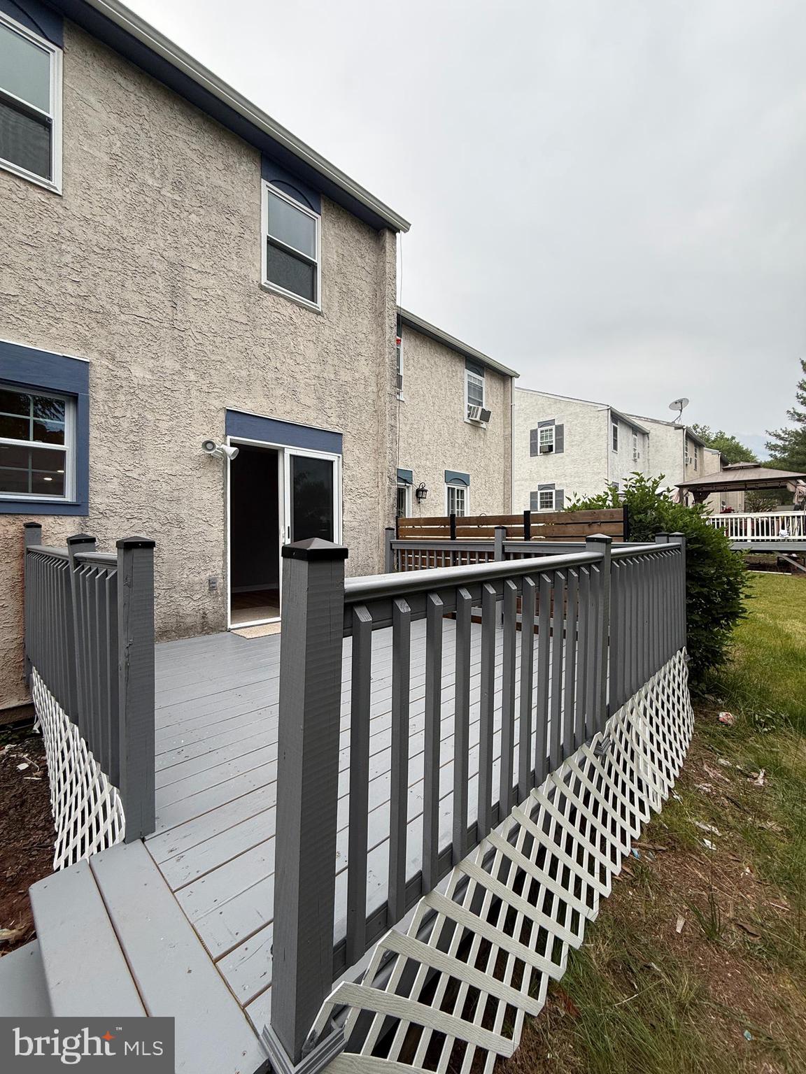 POTTSGROVE - Residential