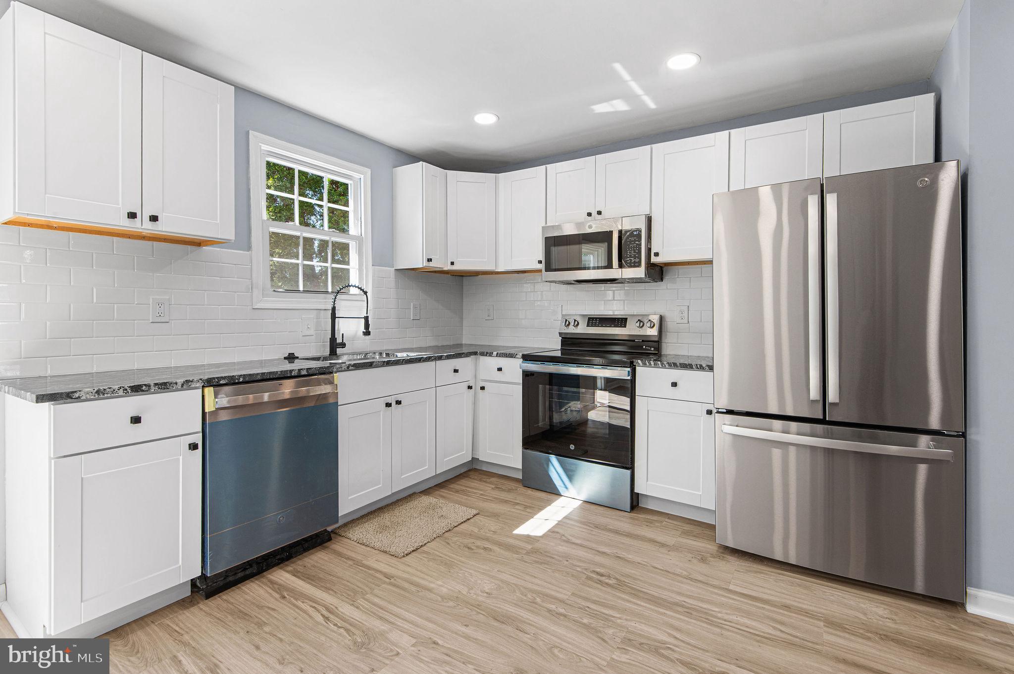 POTTSGROVE - Residential