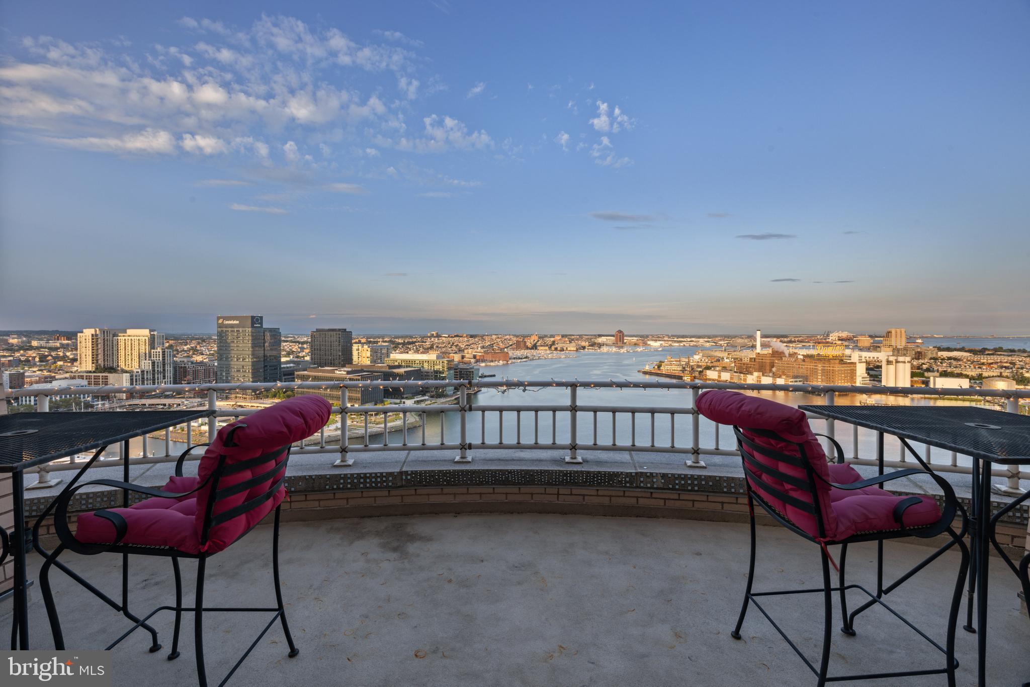 HARBORVIEW - Residential