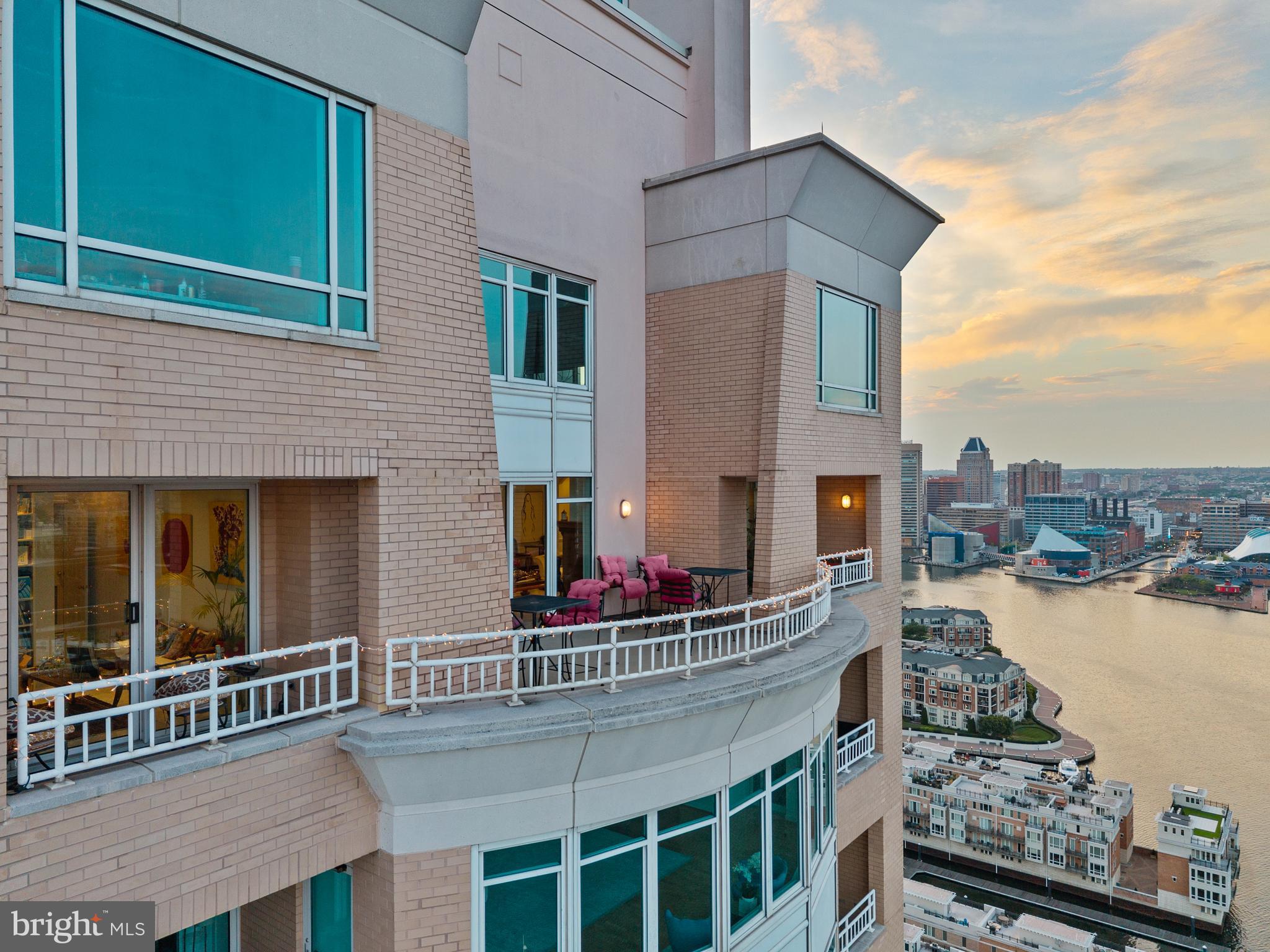 HARBORVIEW - Residential