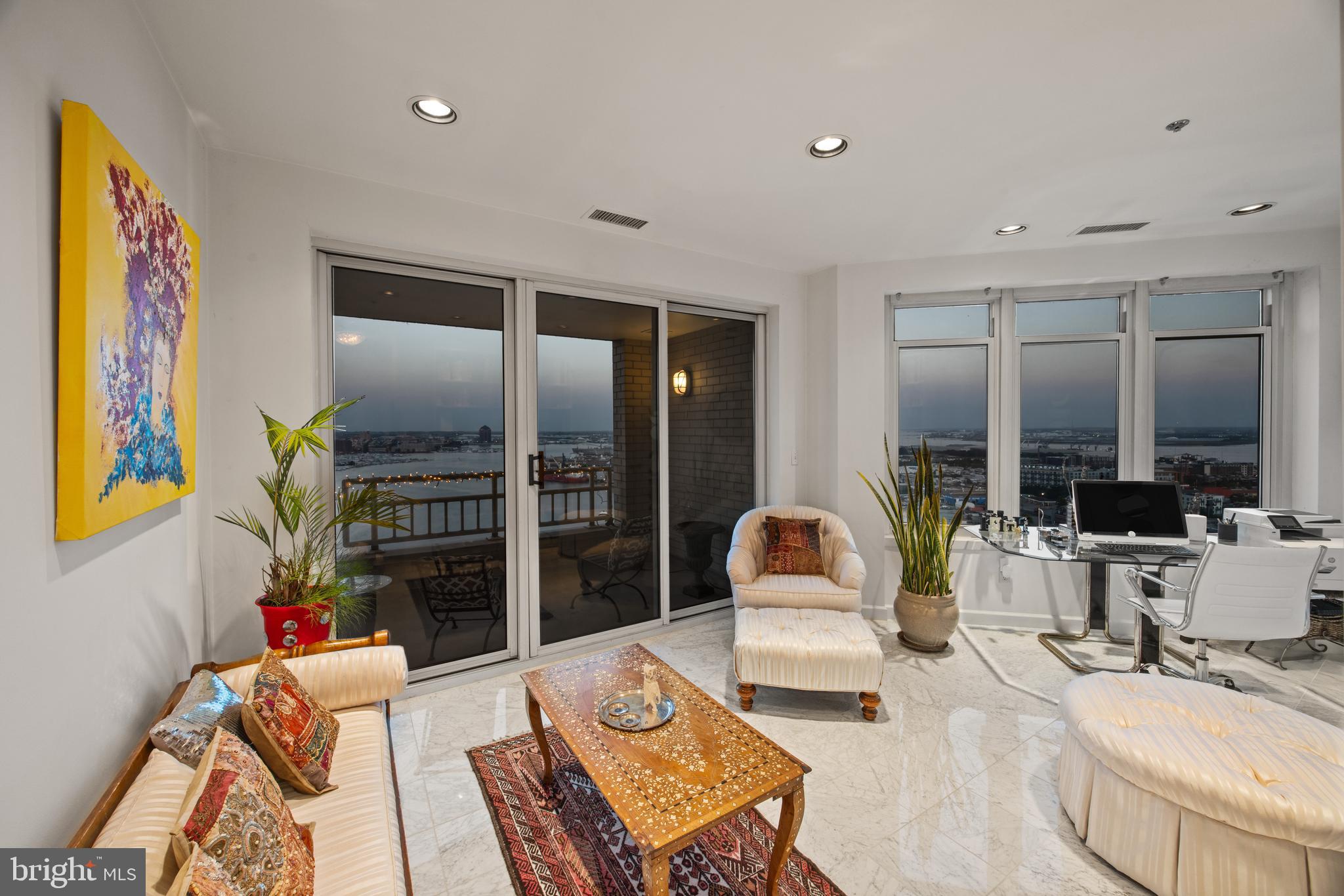 HARBORVIEW - Residential