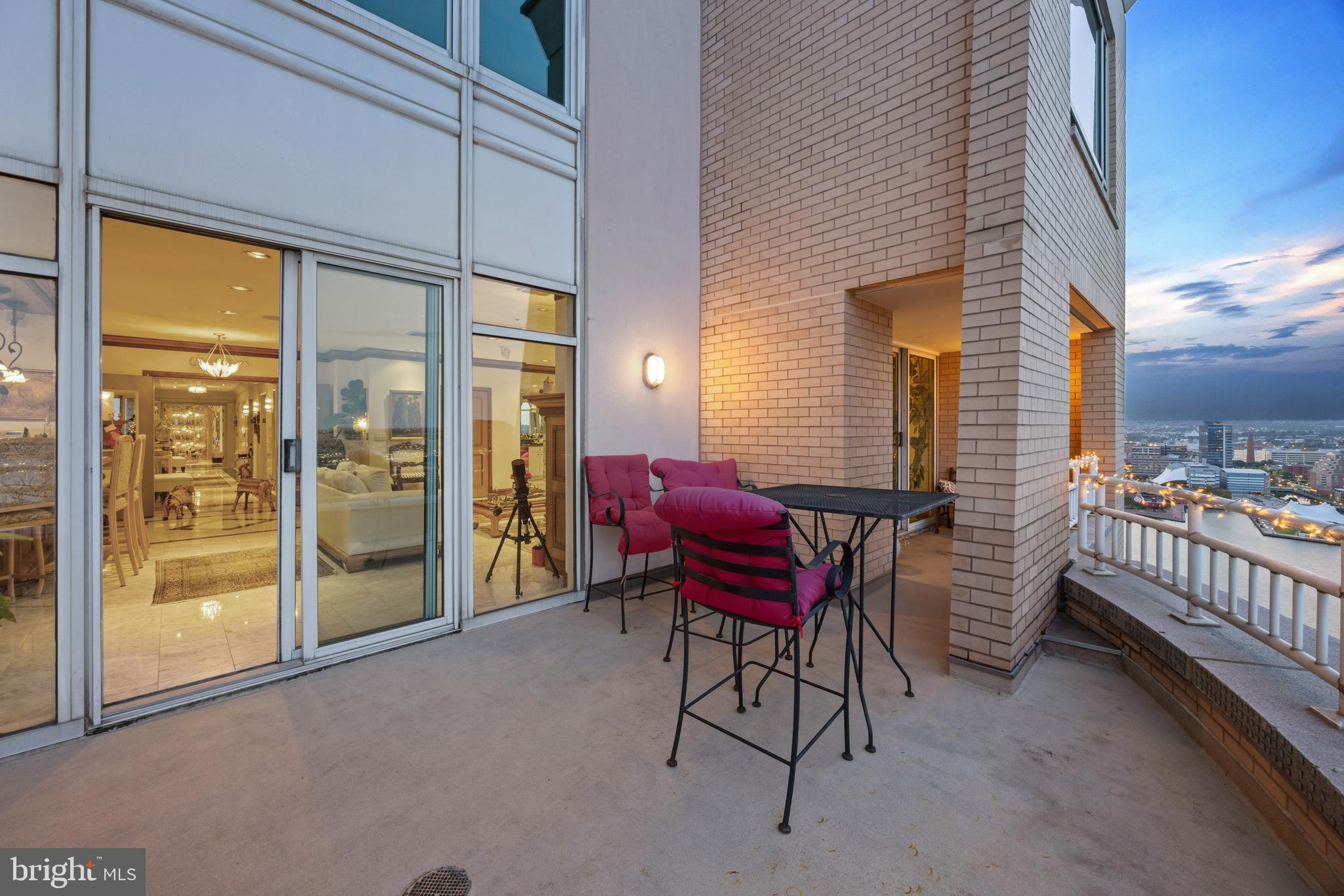 HARBORVIEW - Residential
