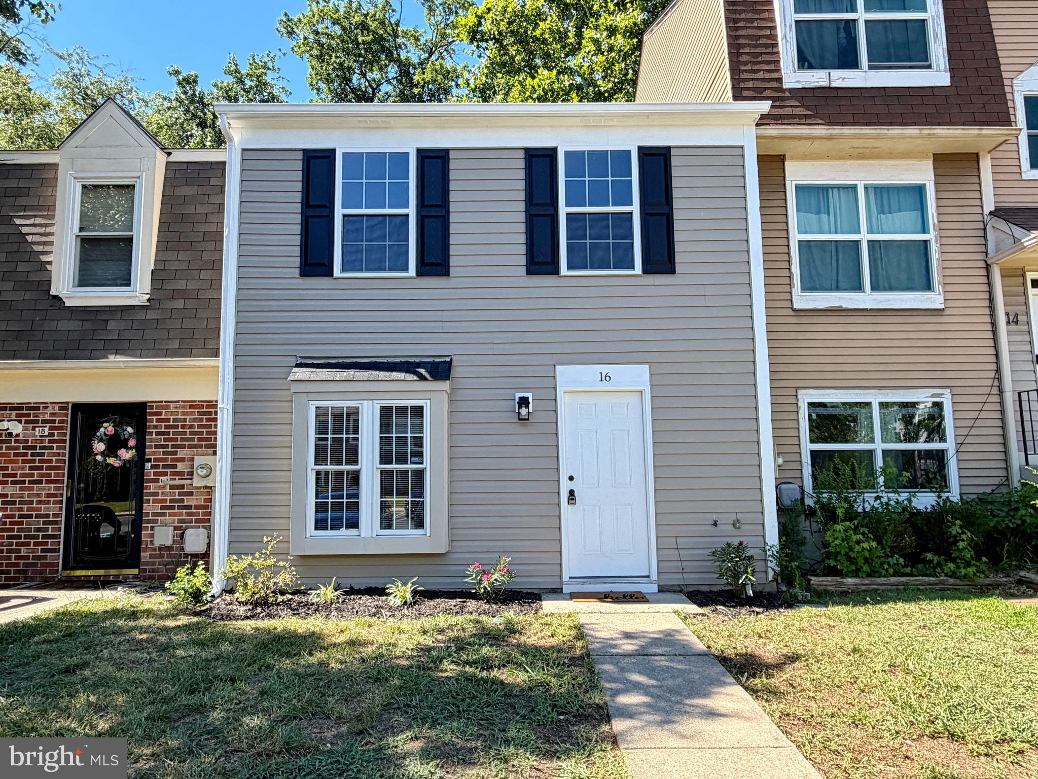 POTOMAC MEWS - Residential