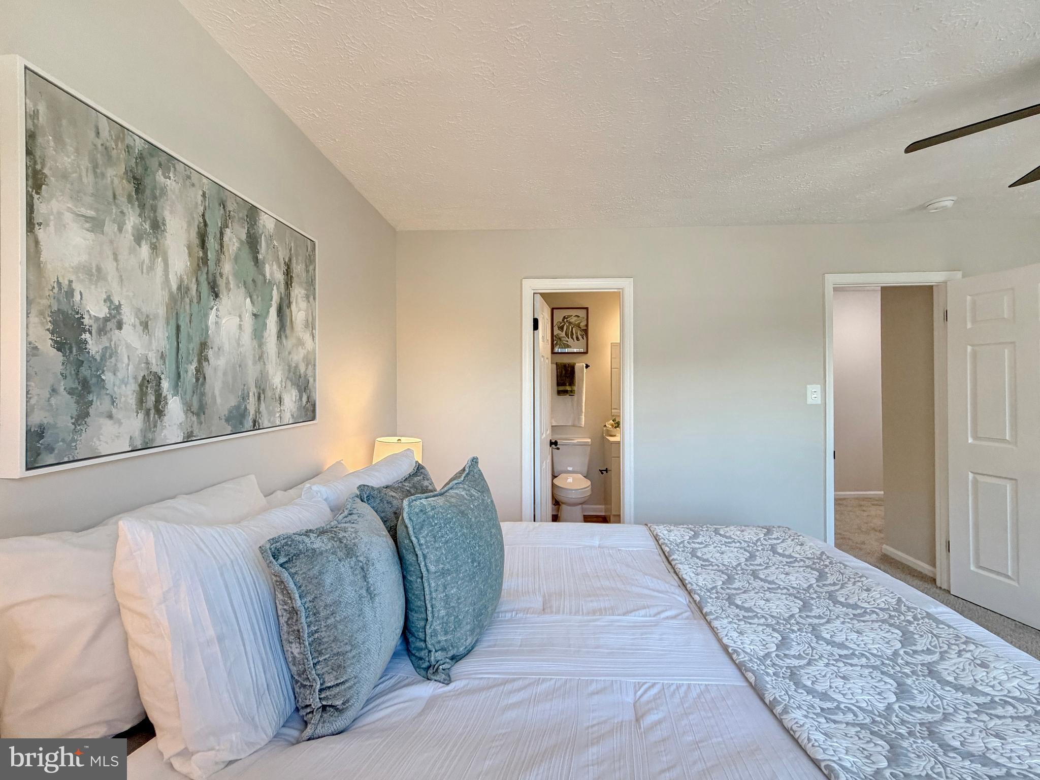 POTOMAC MEWS - Residential