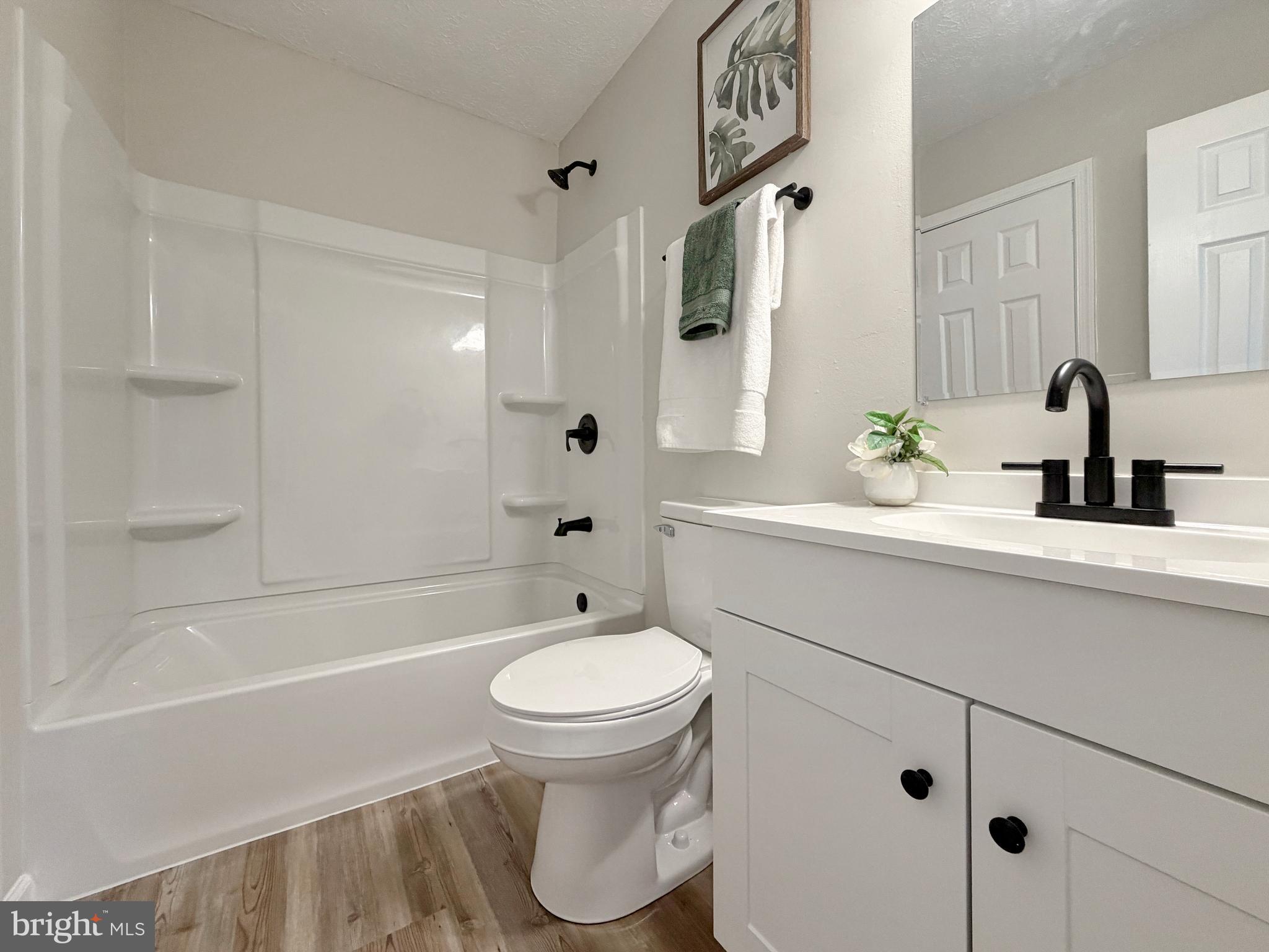 POTOMAC MEWS - Residential