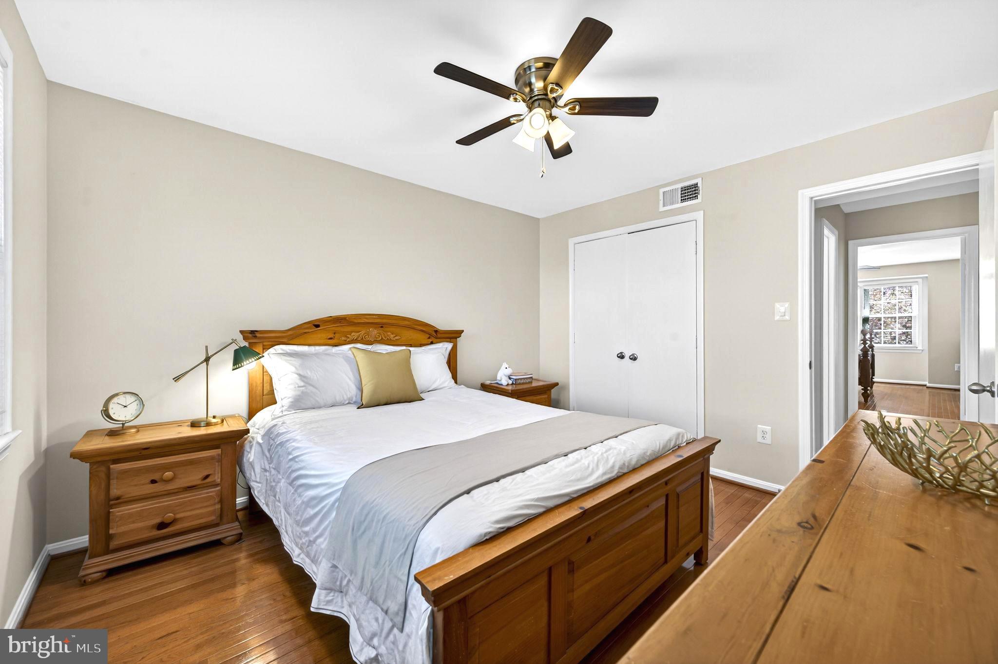 WESTMORELAND SQUARE - Residential