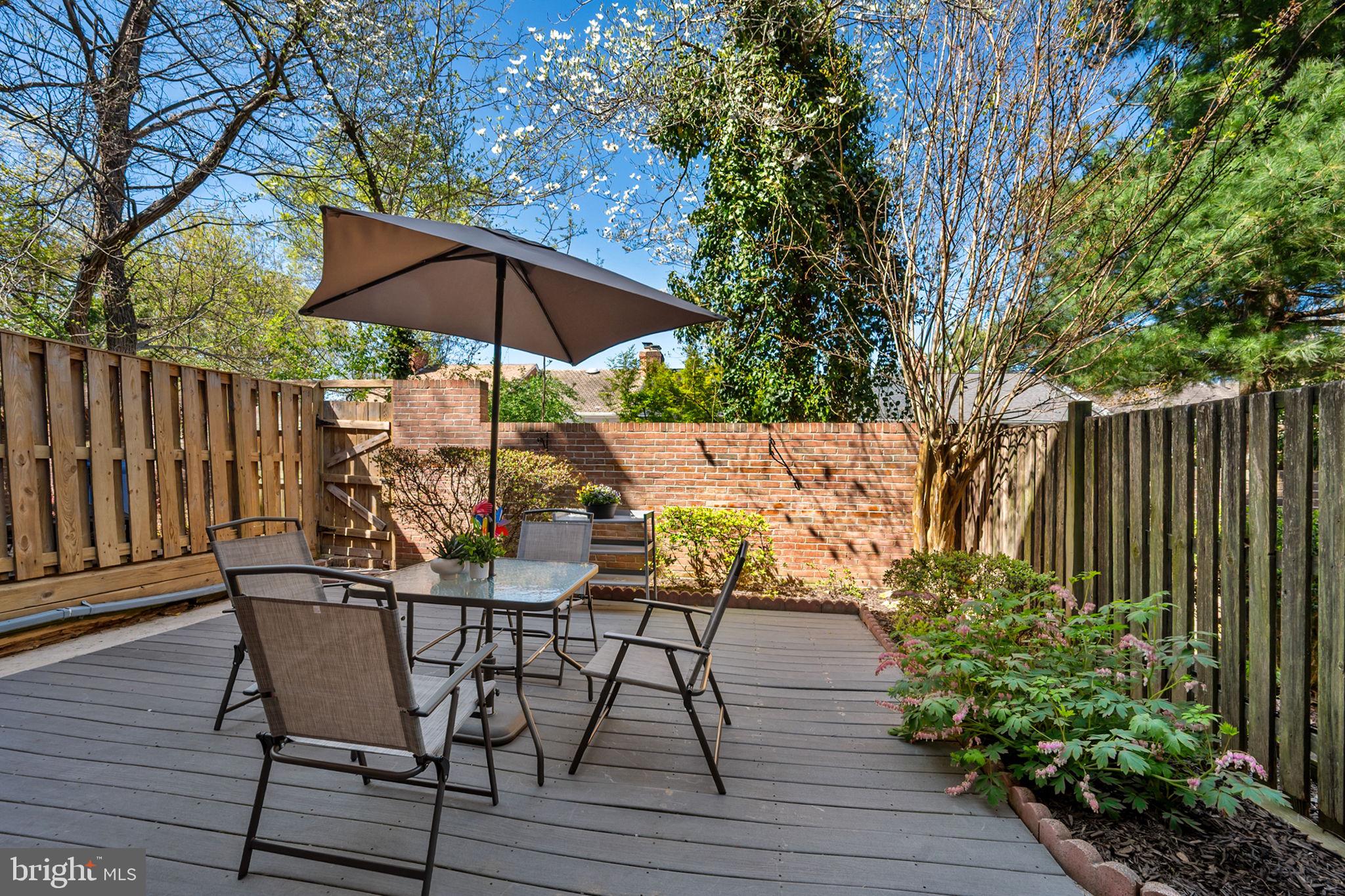 WESTMORELAND SQUARE - Residential