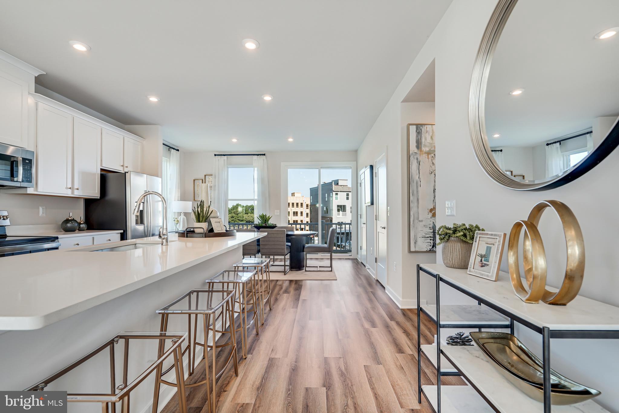 INNOVATION TOWN CENTER - Residential