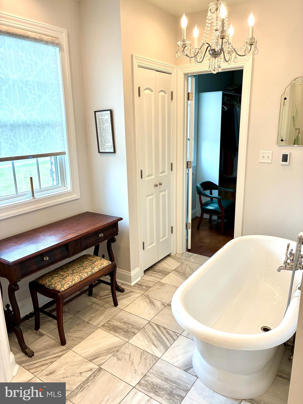 MOSS SPRING ESTATES - Residential