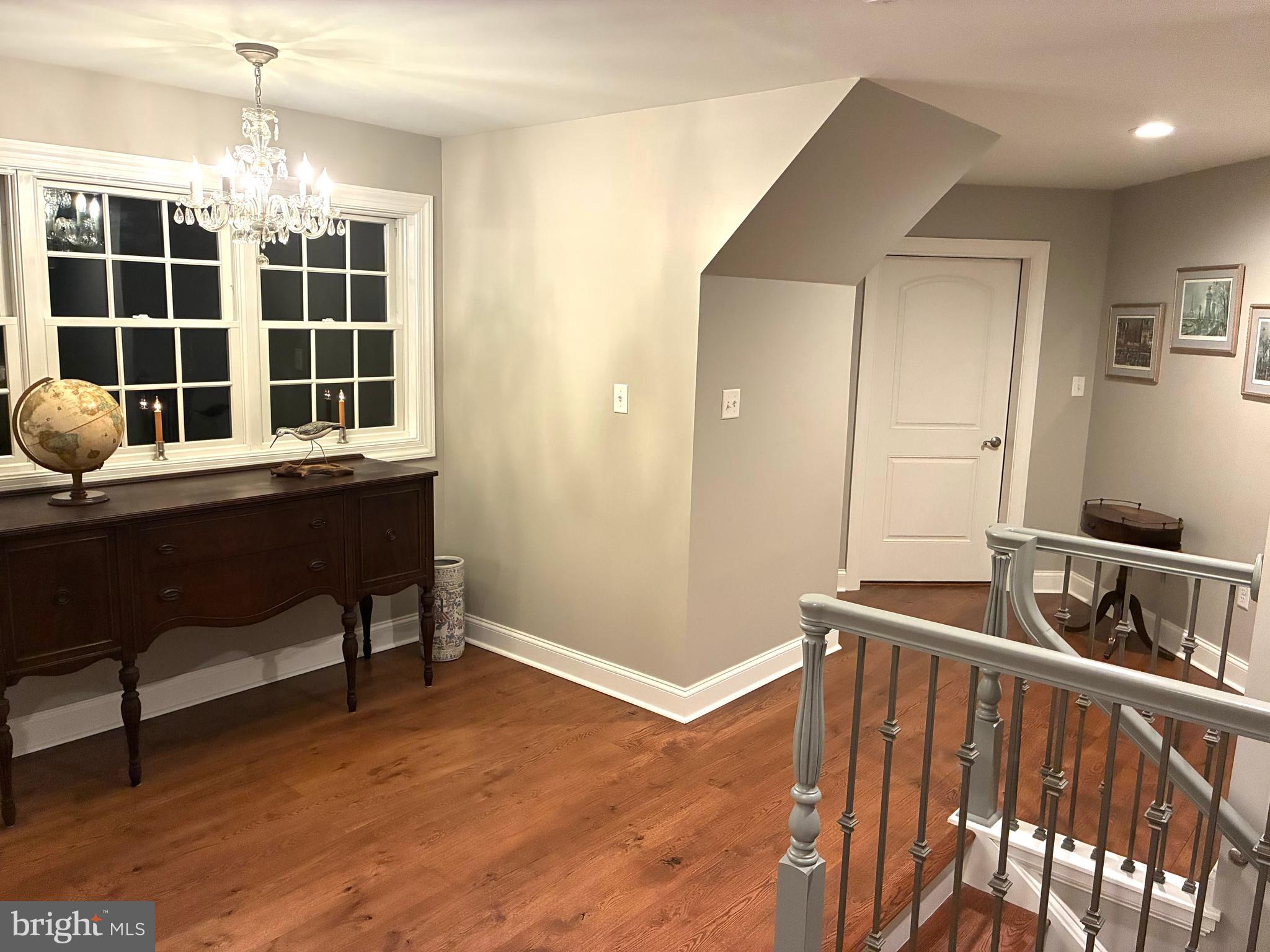 MOSS SPRING ESTATES - Residential