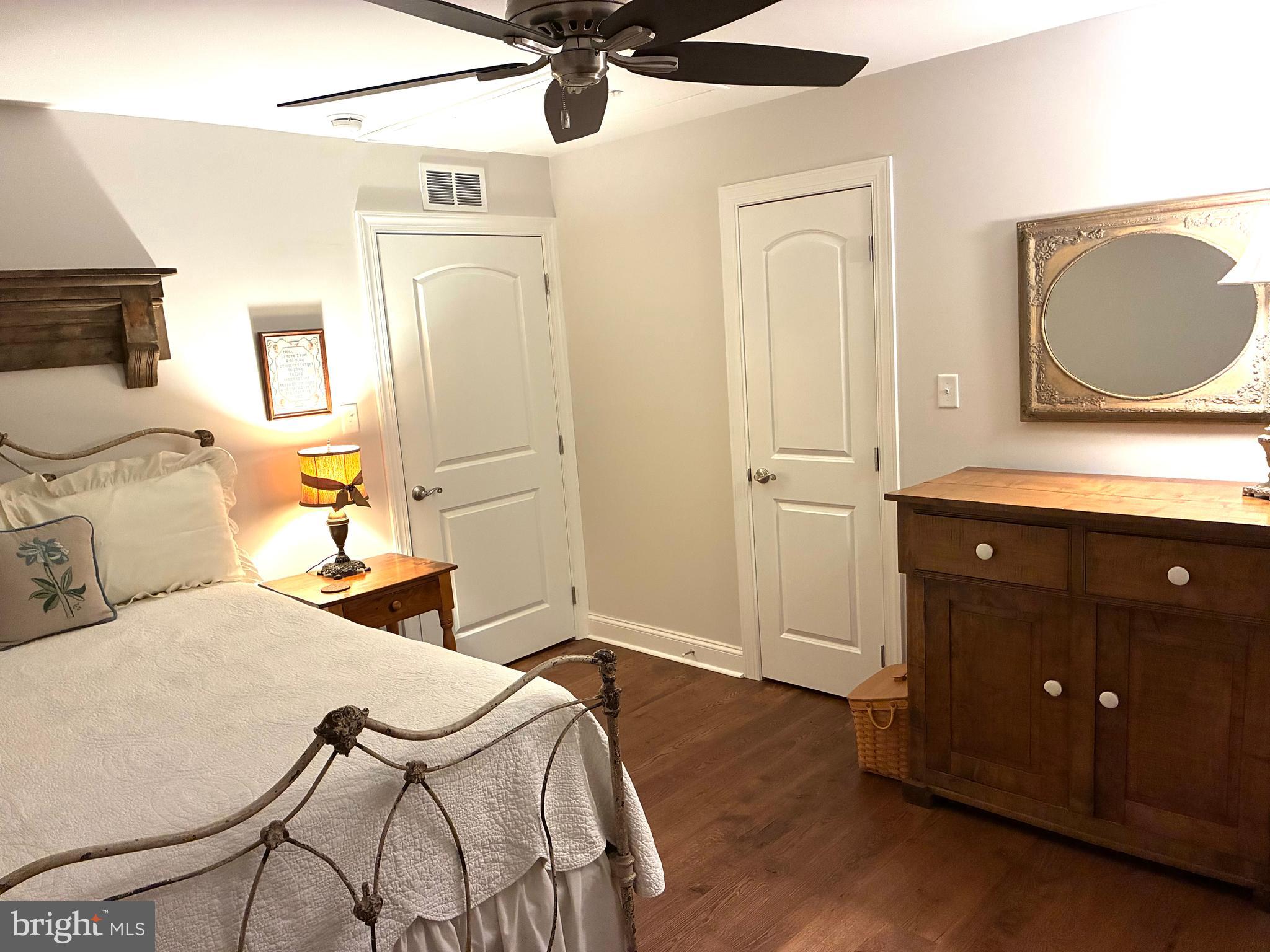 MOSS SPRING ESTATES - Residential