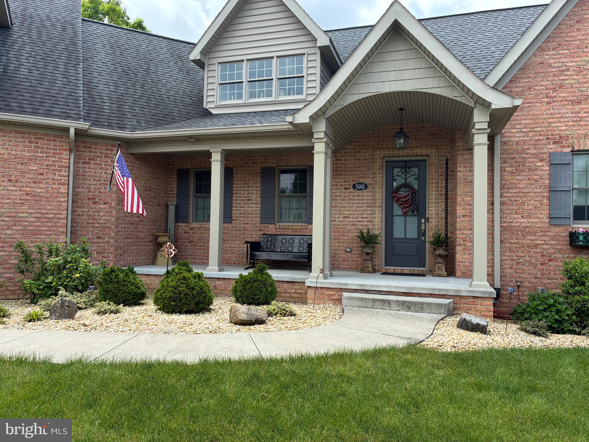MOSS SPRING ESTATES - Residential