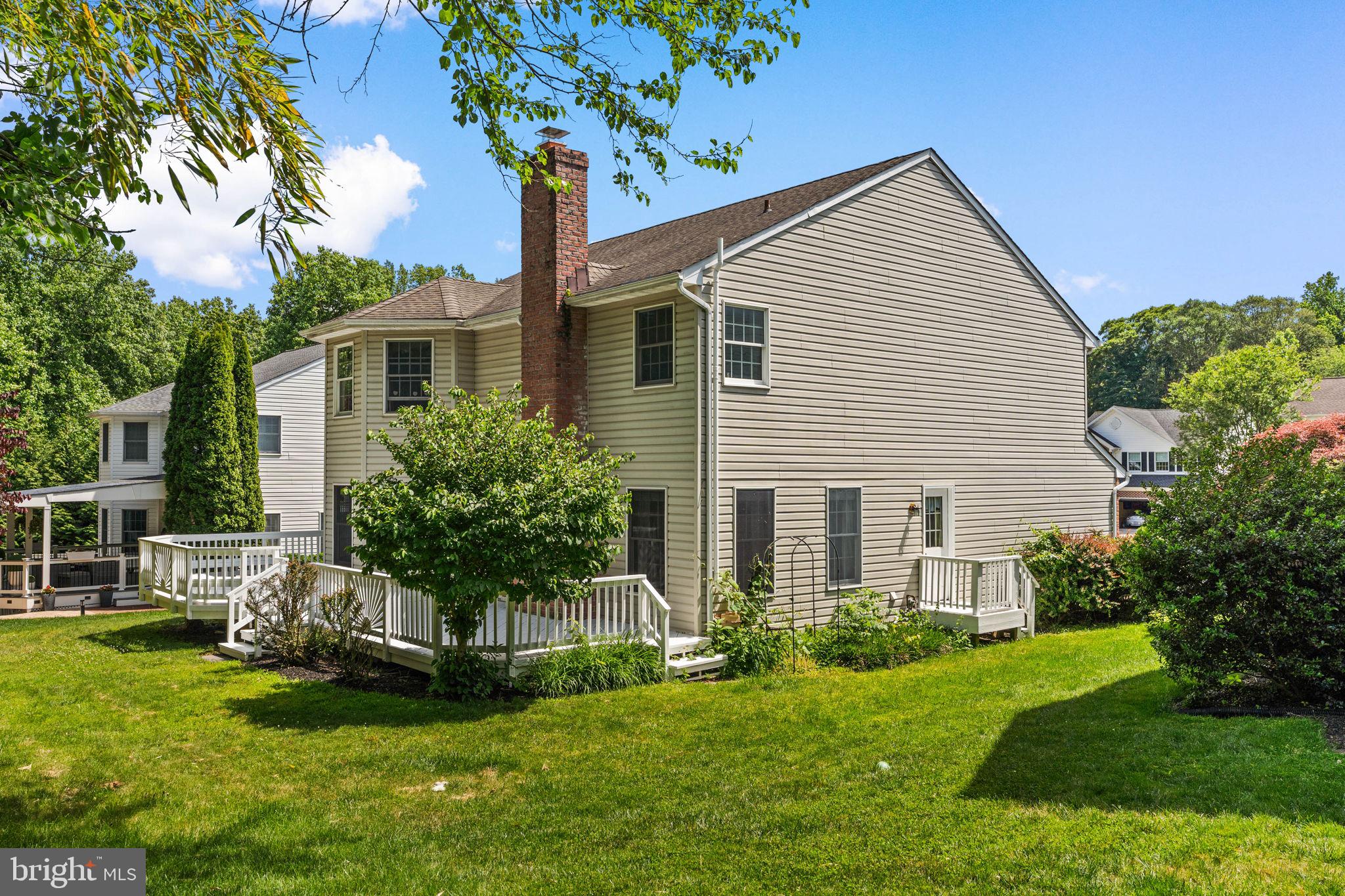 HUNTERS RUN - Residential