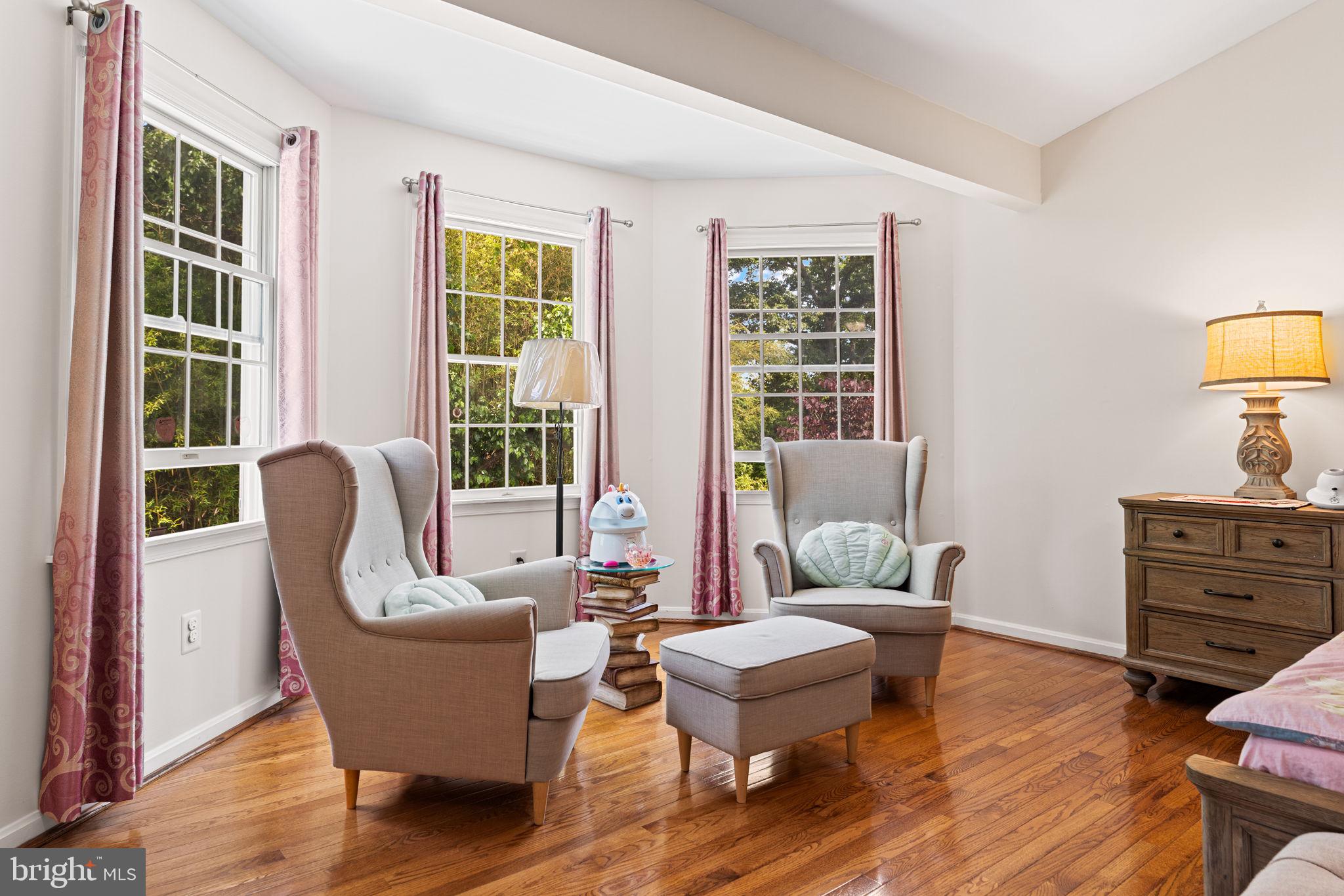HUNTERS RUN - Residential