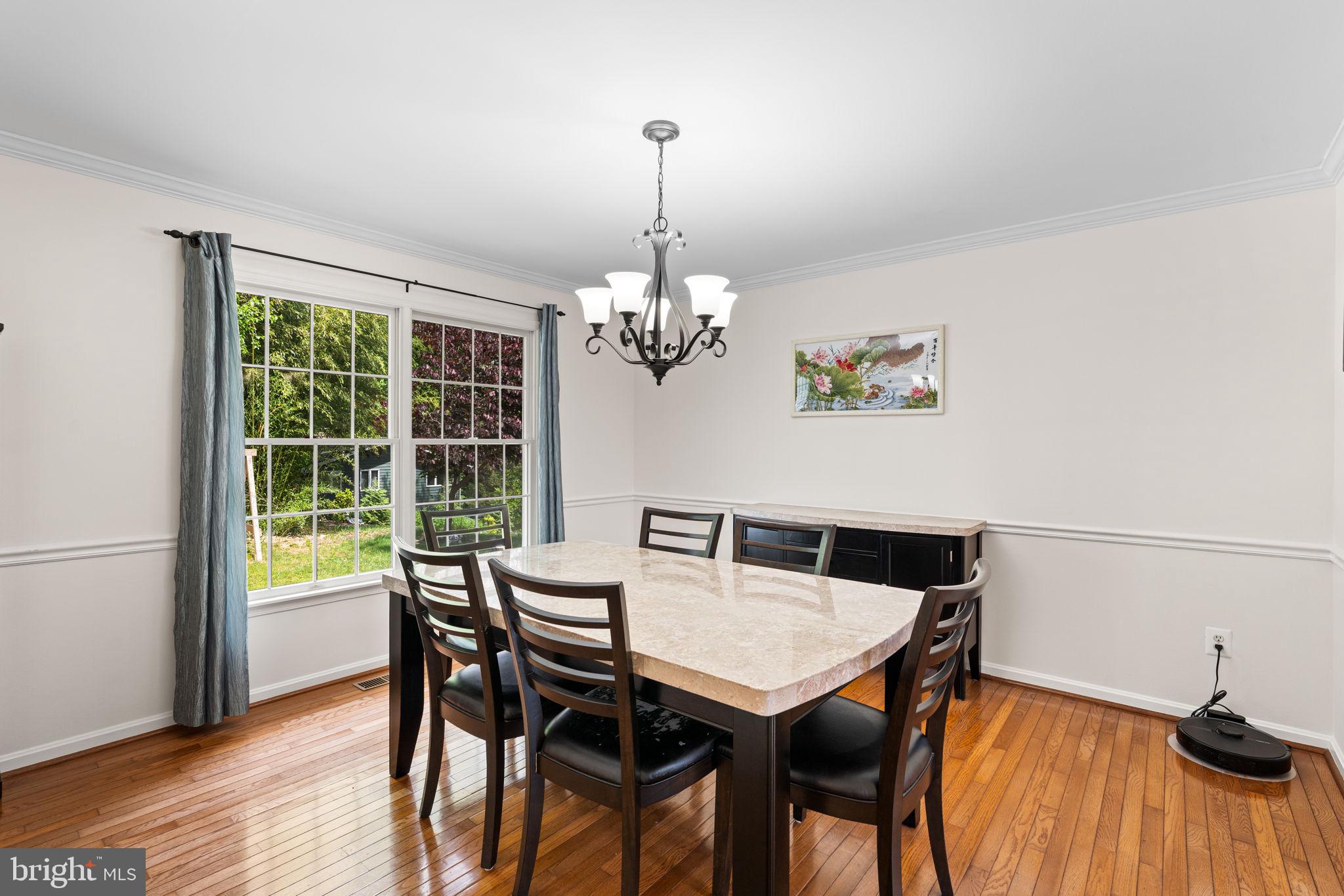 HUNTERS RUN - Residential