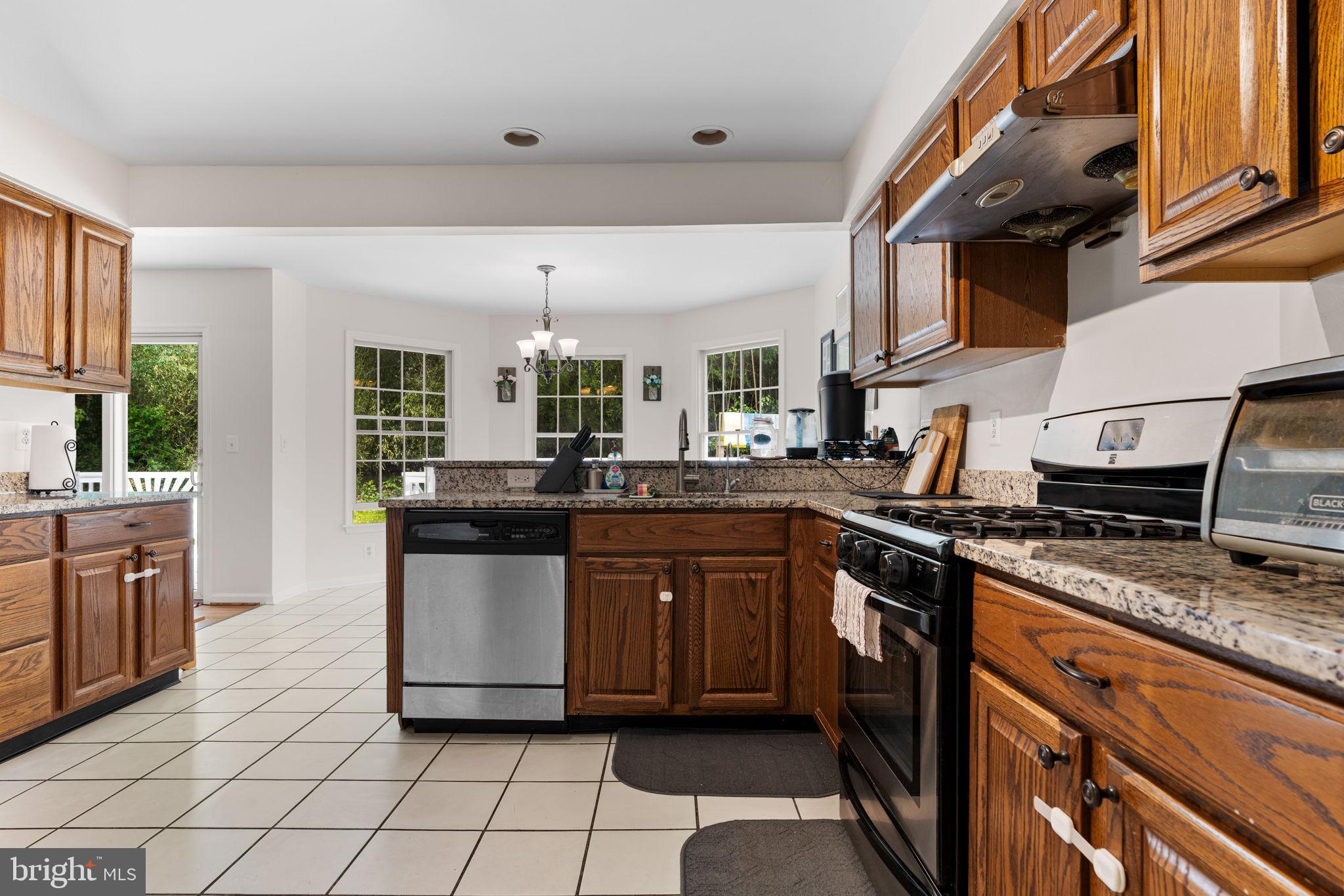HUNTERS RUN - Residential