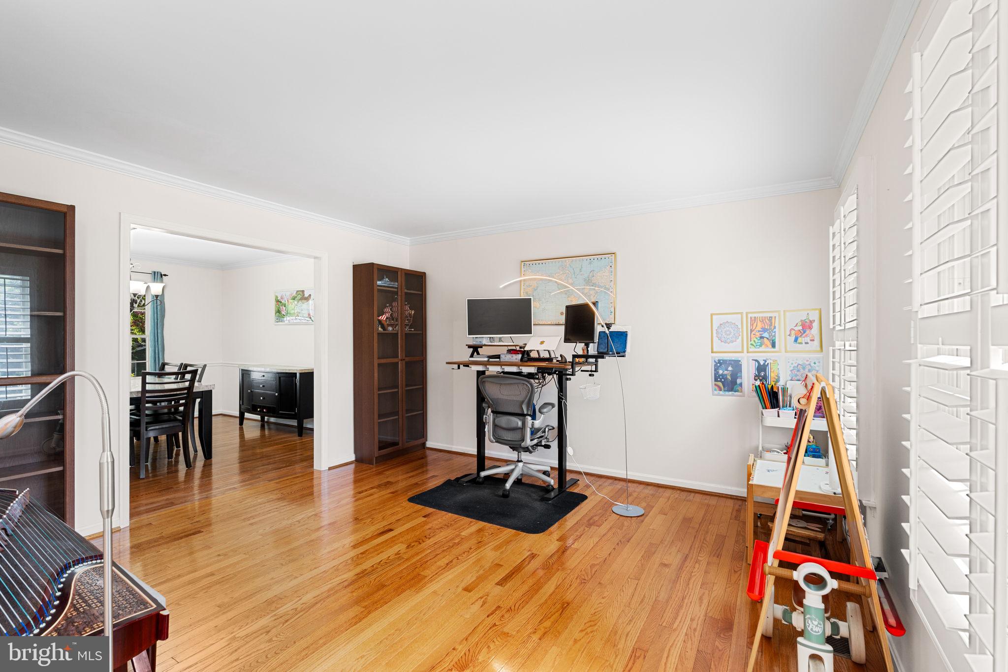 HUNTERS RUN - Residential