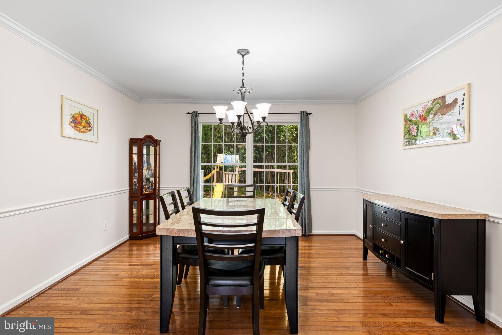 HUNTERS RUN - Residential