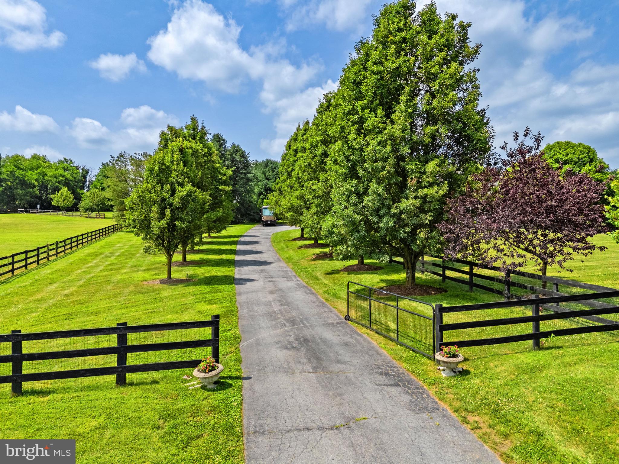MOSBYS CROSSING - Residential