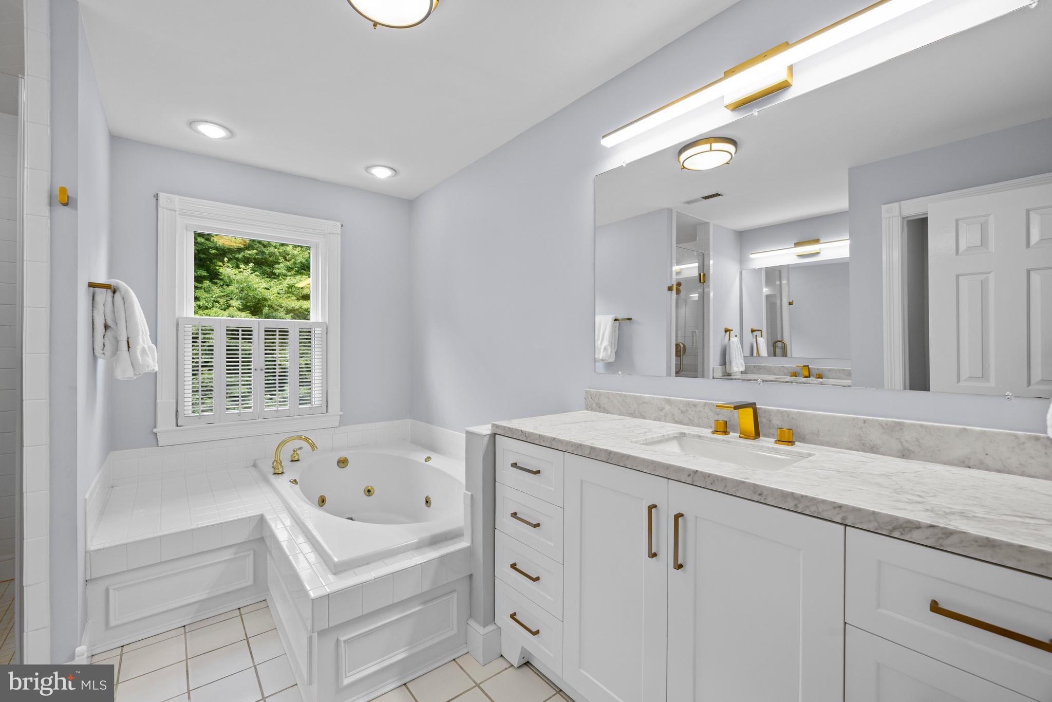 MOSBYS CROSSING - Residential