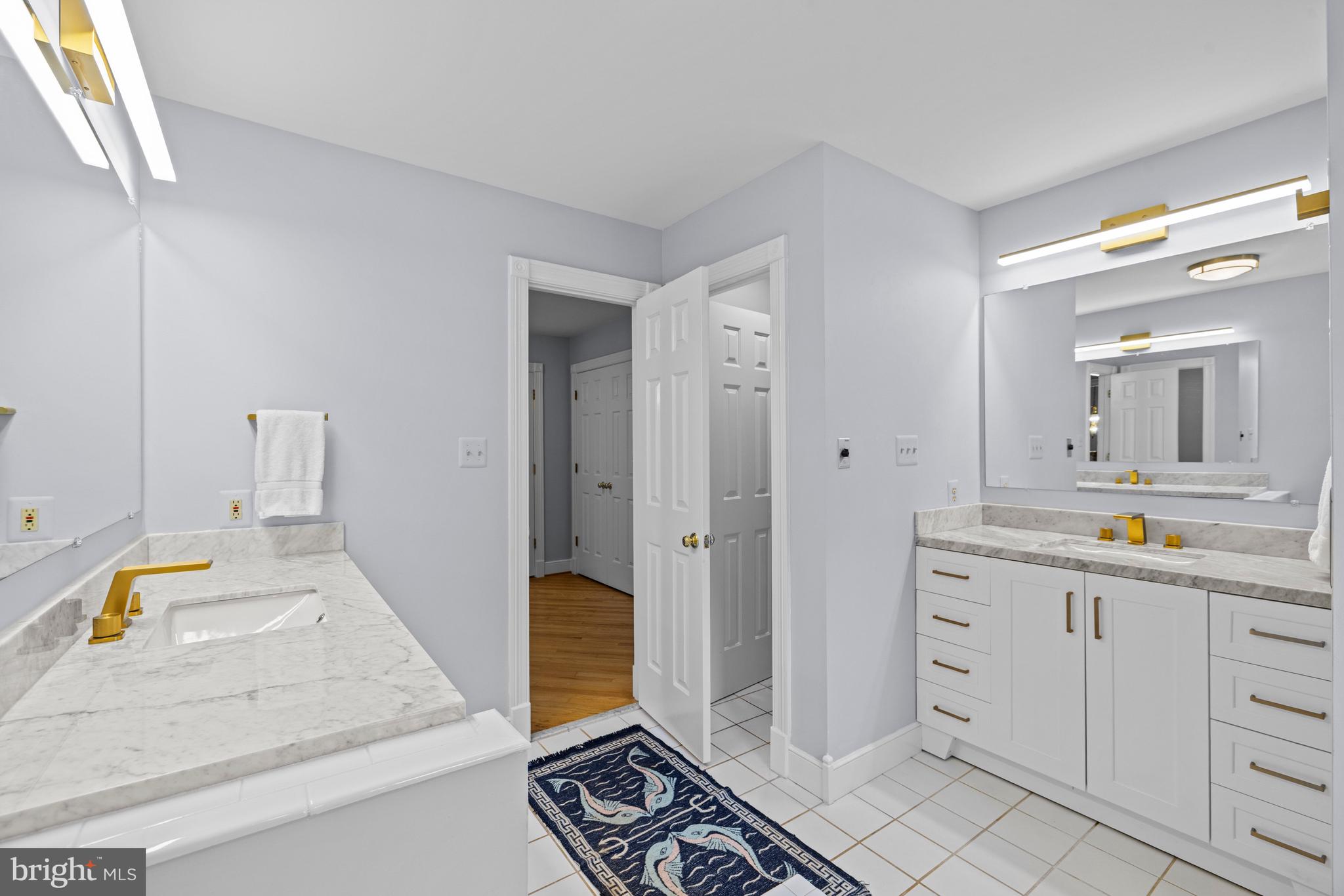 MOSBYS CROSSING - Residential