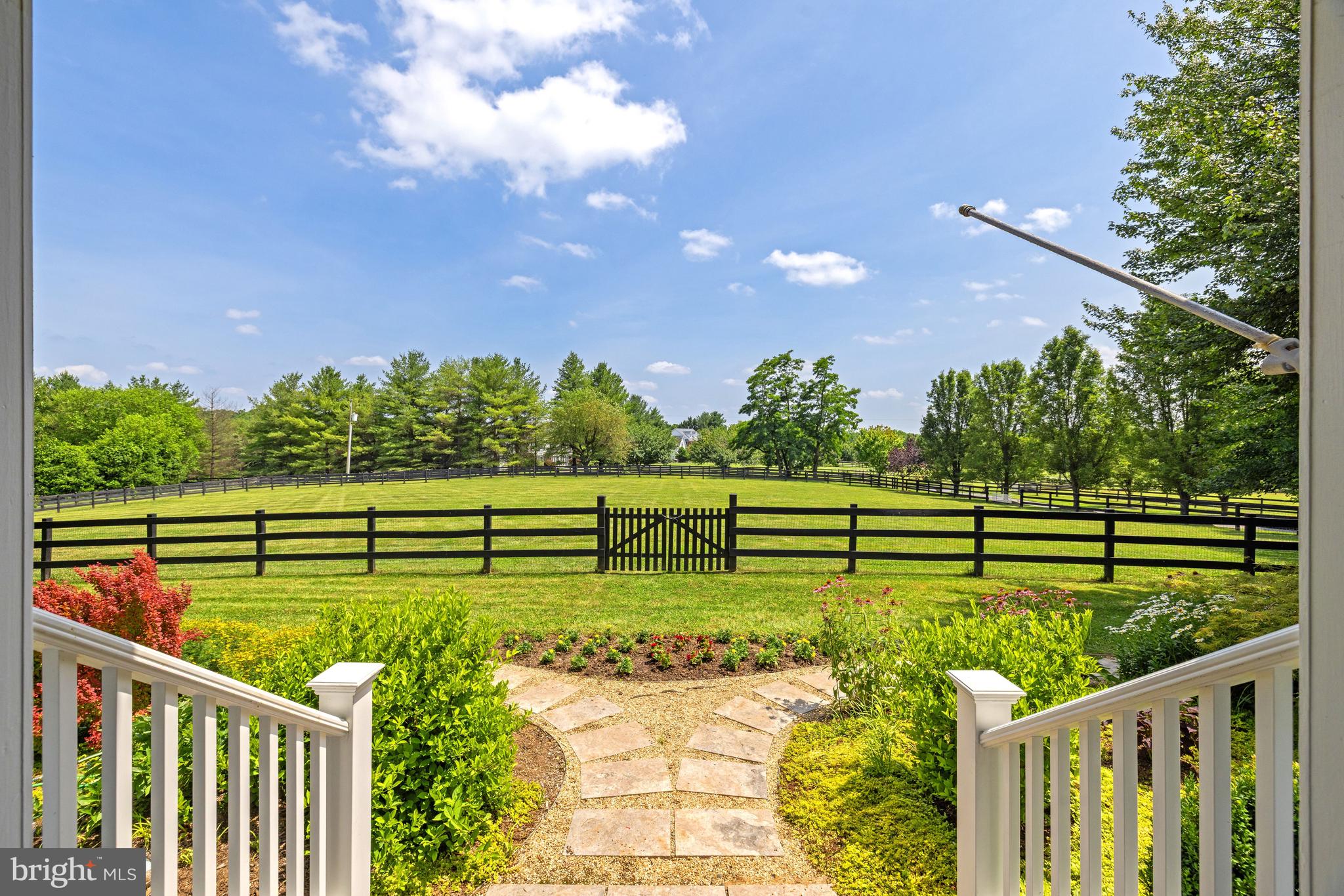 MOSBYS CROSSING - Residential