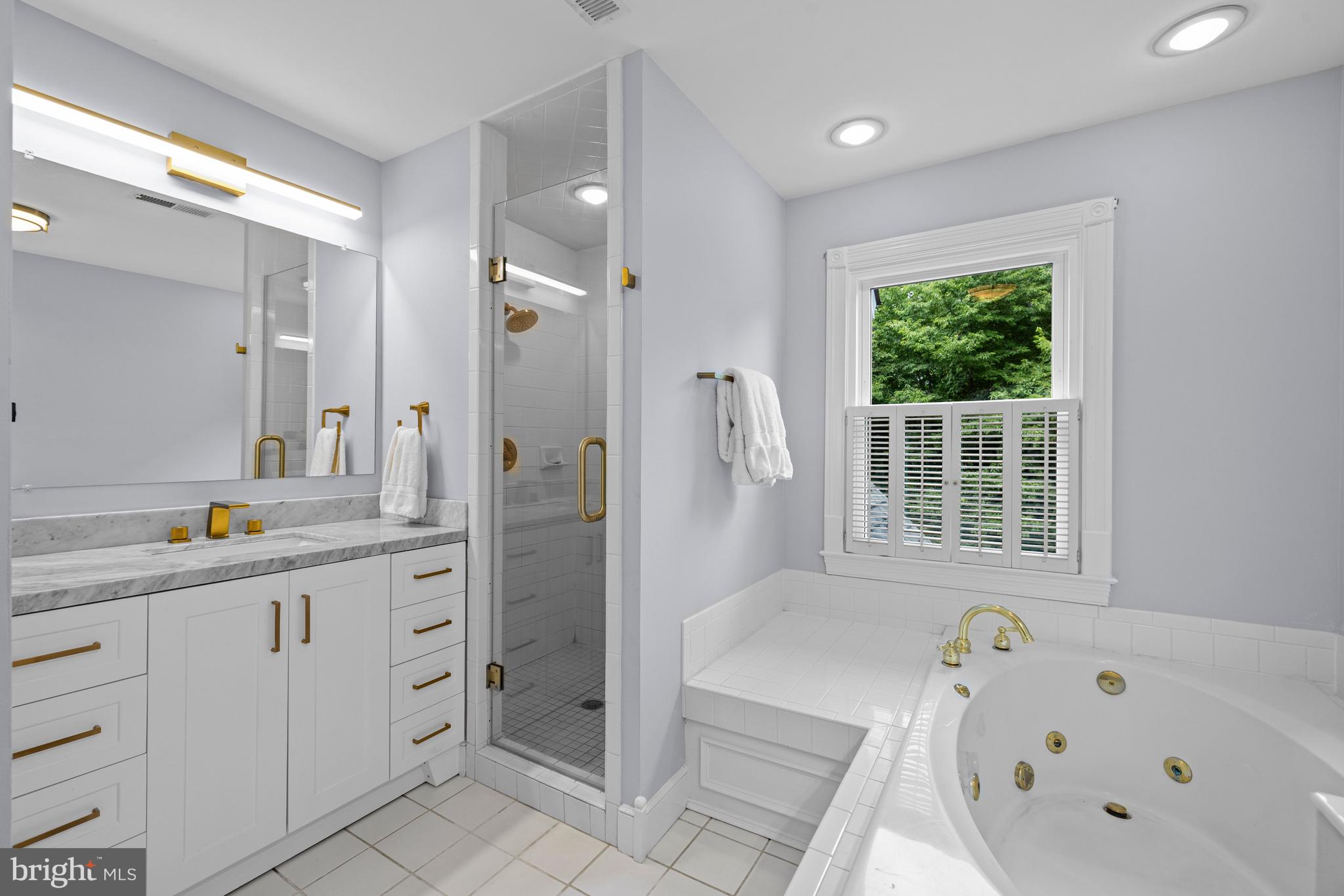 MOSBYS CROSSING - Residential