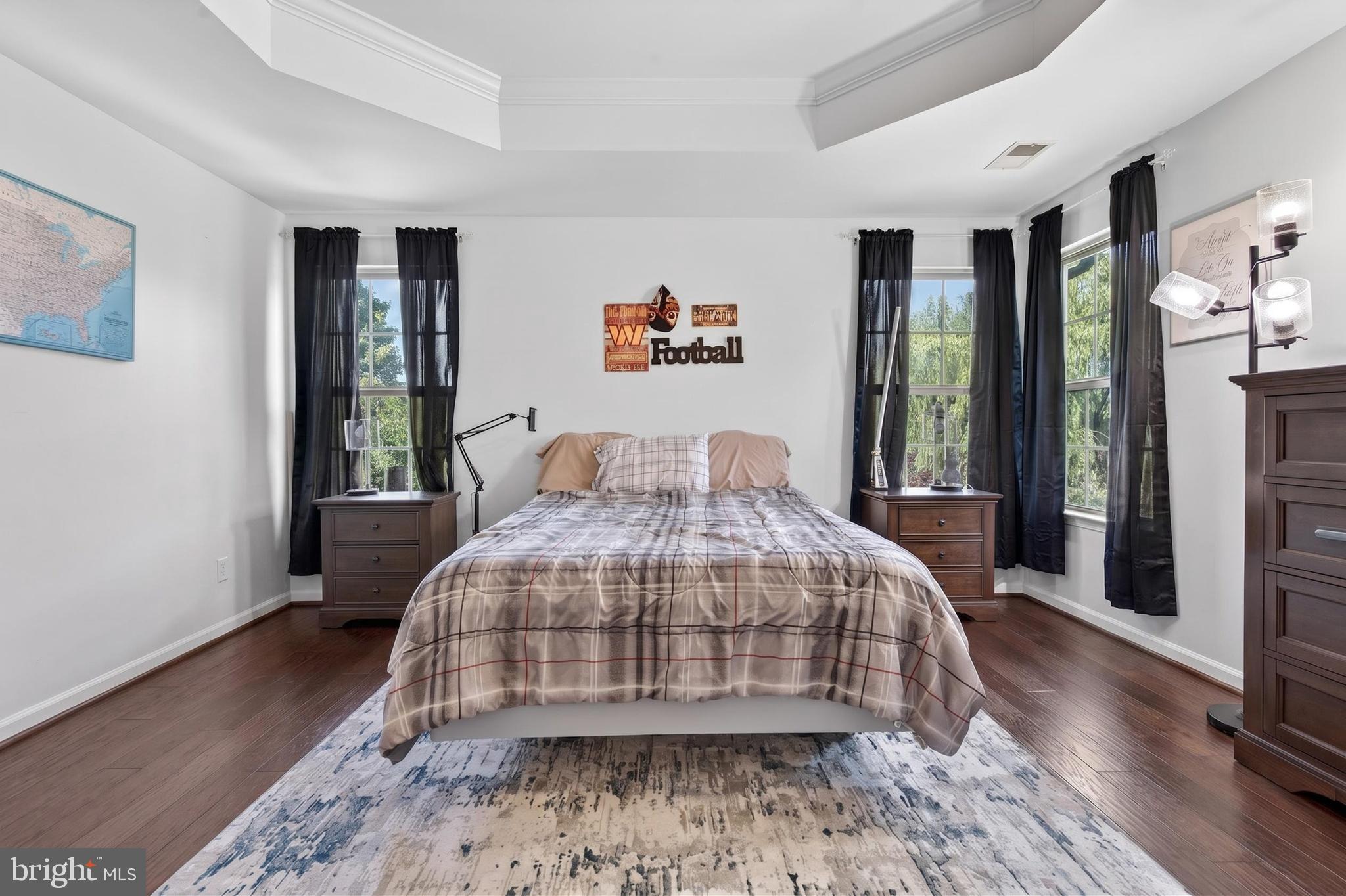 MADISON GROVE - Residential