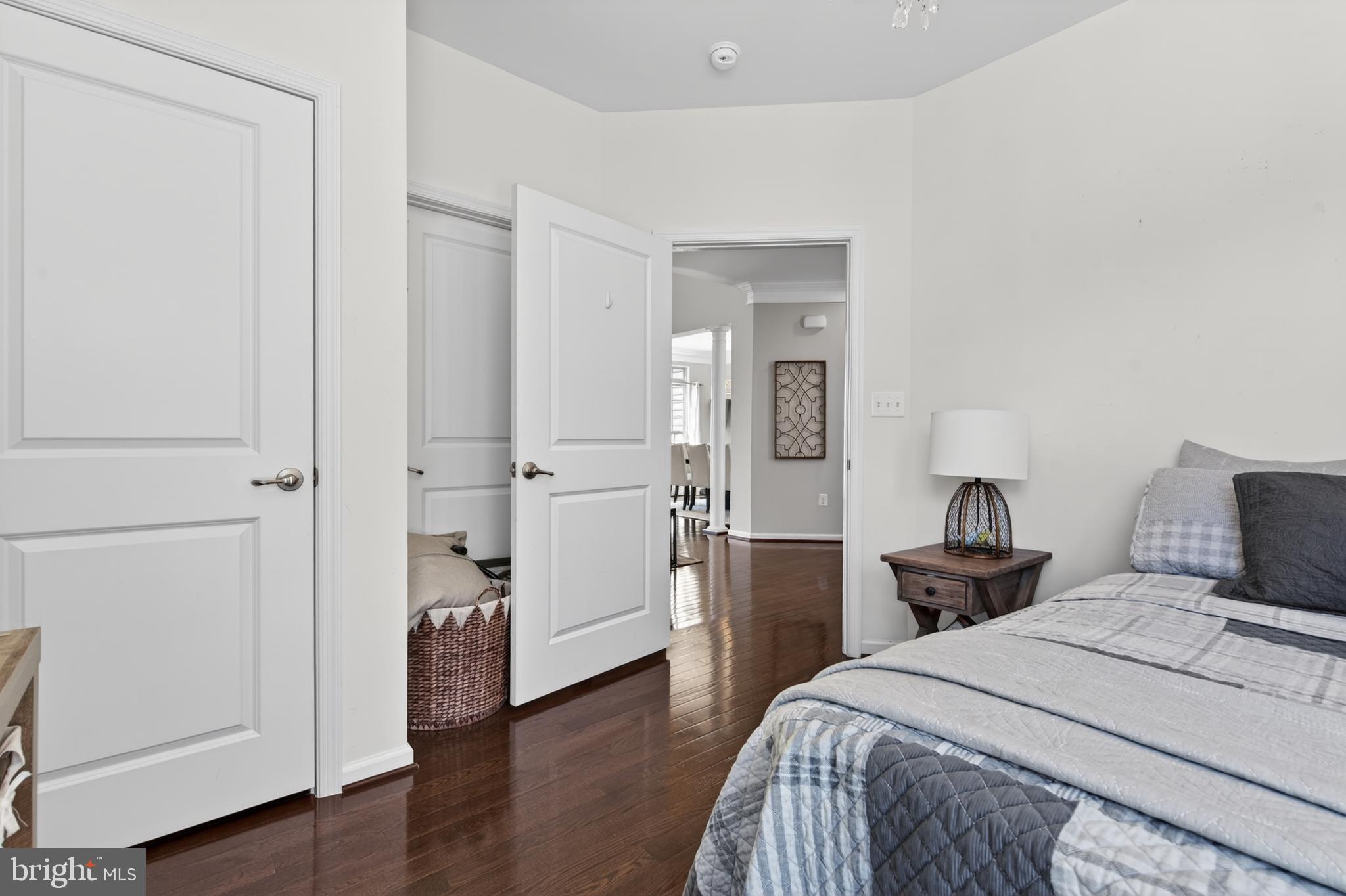 MADISON GROVE - Residential