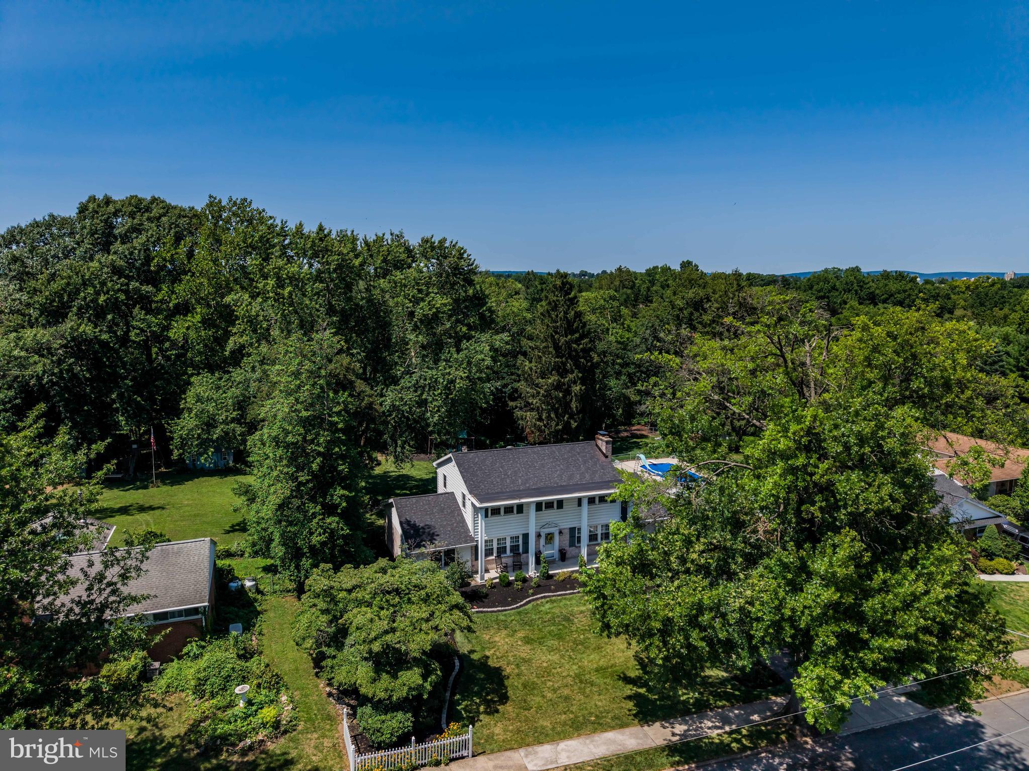 GREEN LANE FARMS - Residential