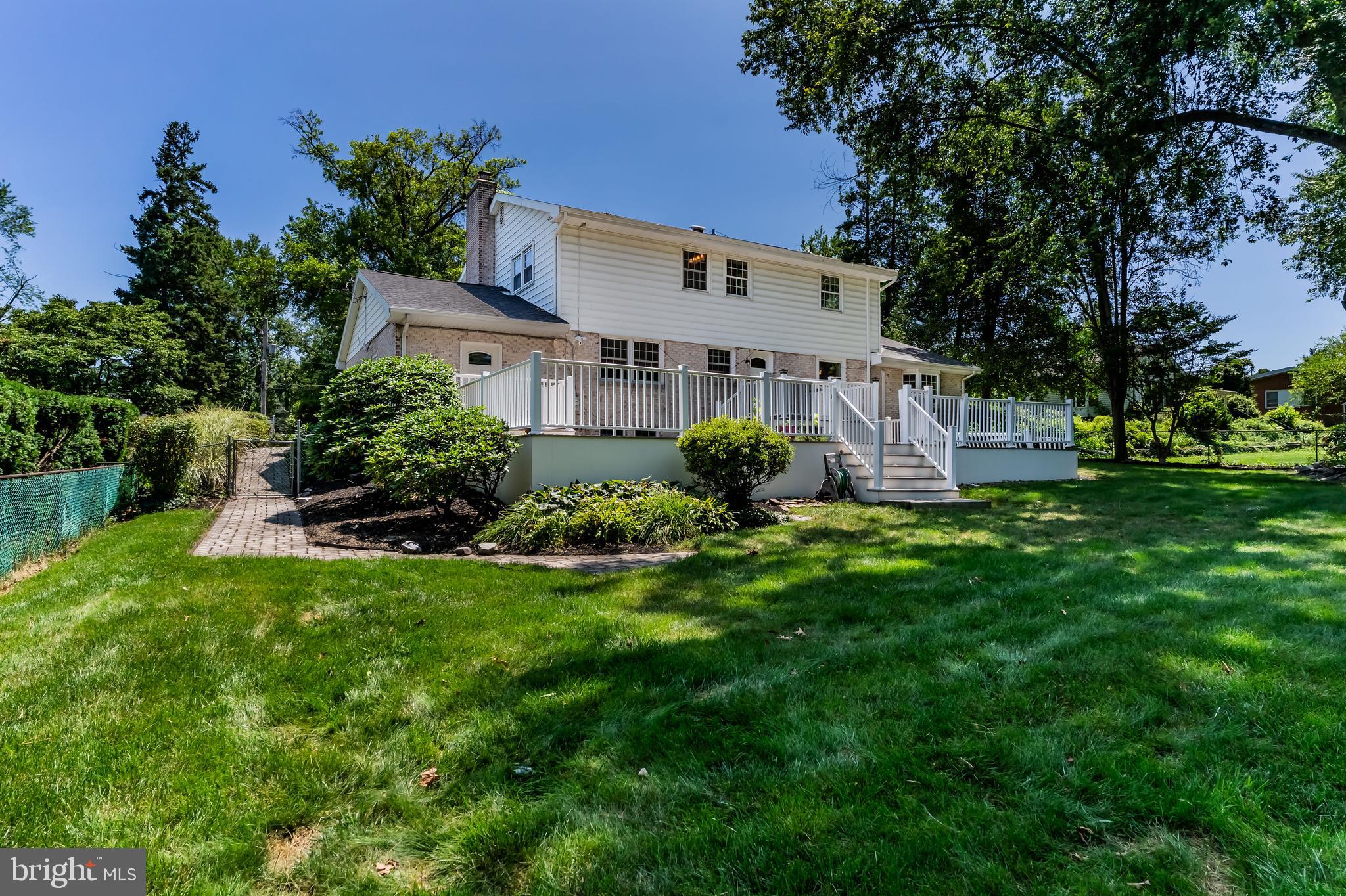 GREEN LANE FARMS - Residential