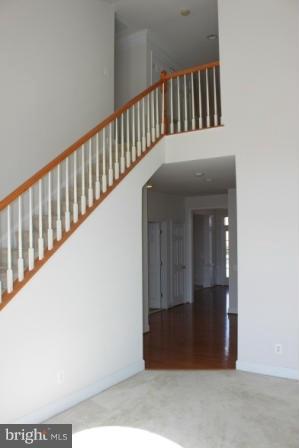 MAYFIELD TRACE - Residential Lease