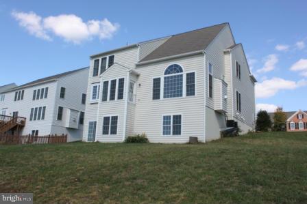MAYFIELD TRACE - Residential Lease