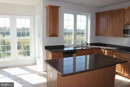 MAYFIELD TRACE - Residential Lease
