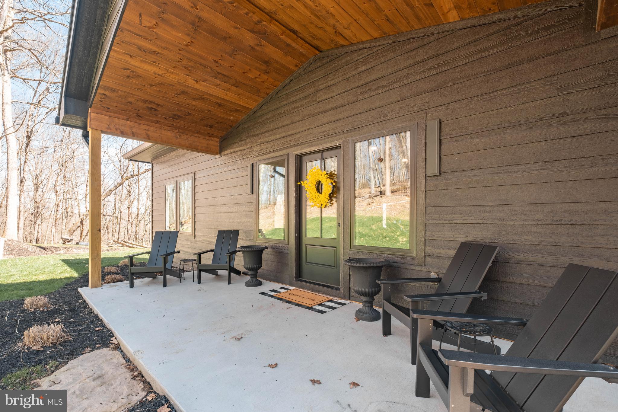 COUNTRY CLUB ACRES - Residential