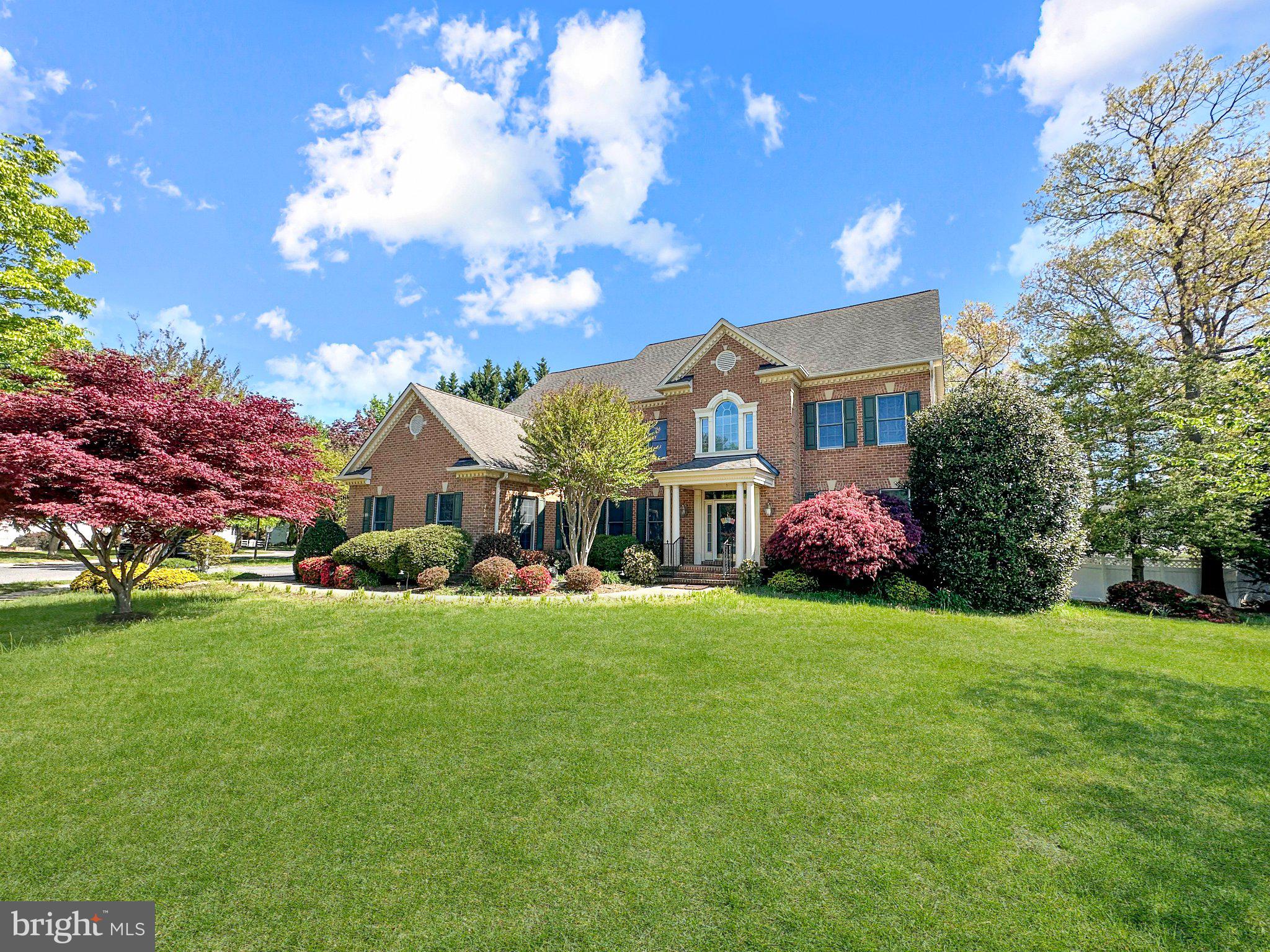 FARMINGTON VILLAGE - Residential