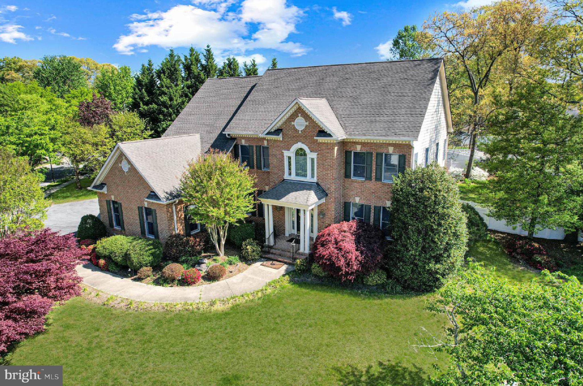 FARMINGTON VILLAGE - Residential