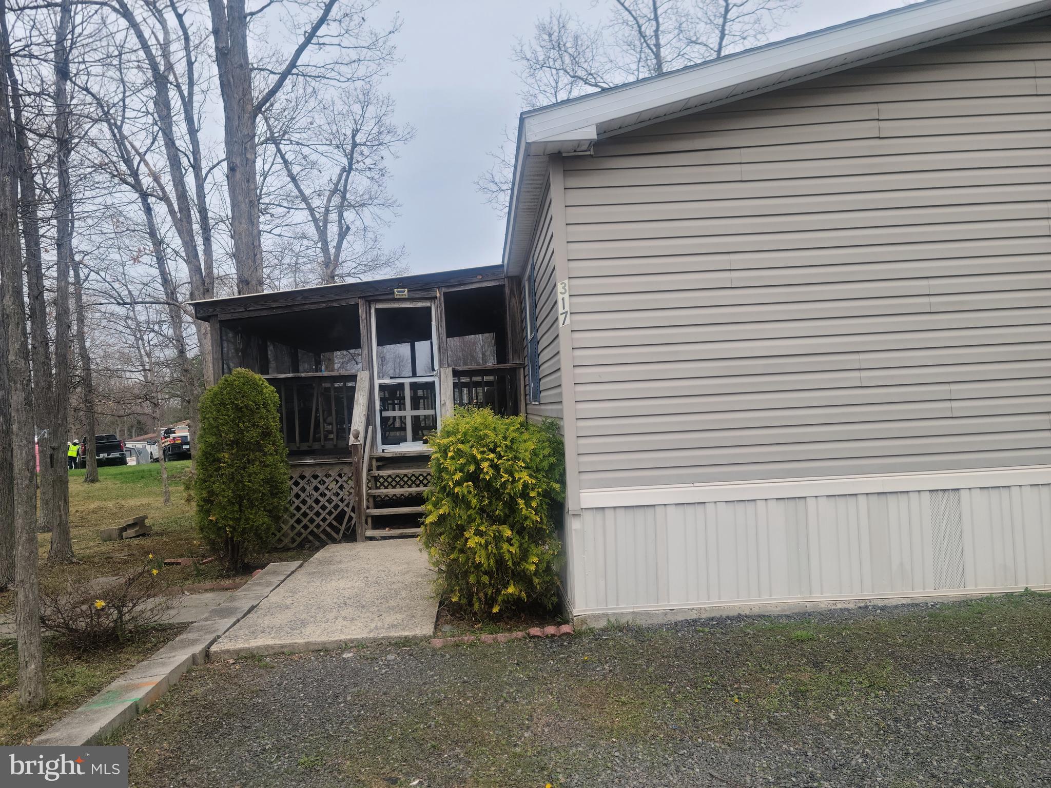 RICHLAND MDWS - Residential