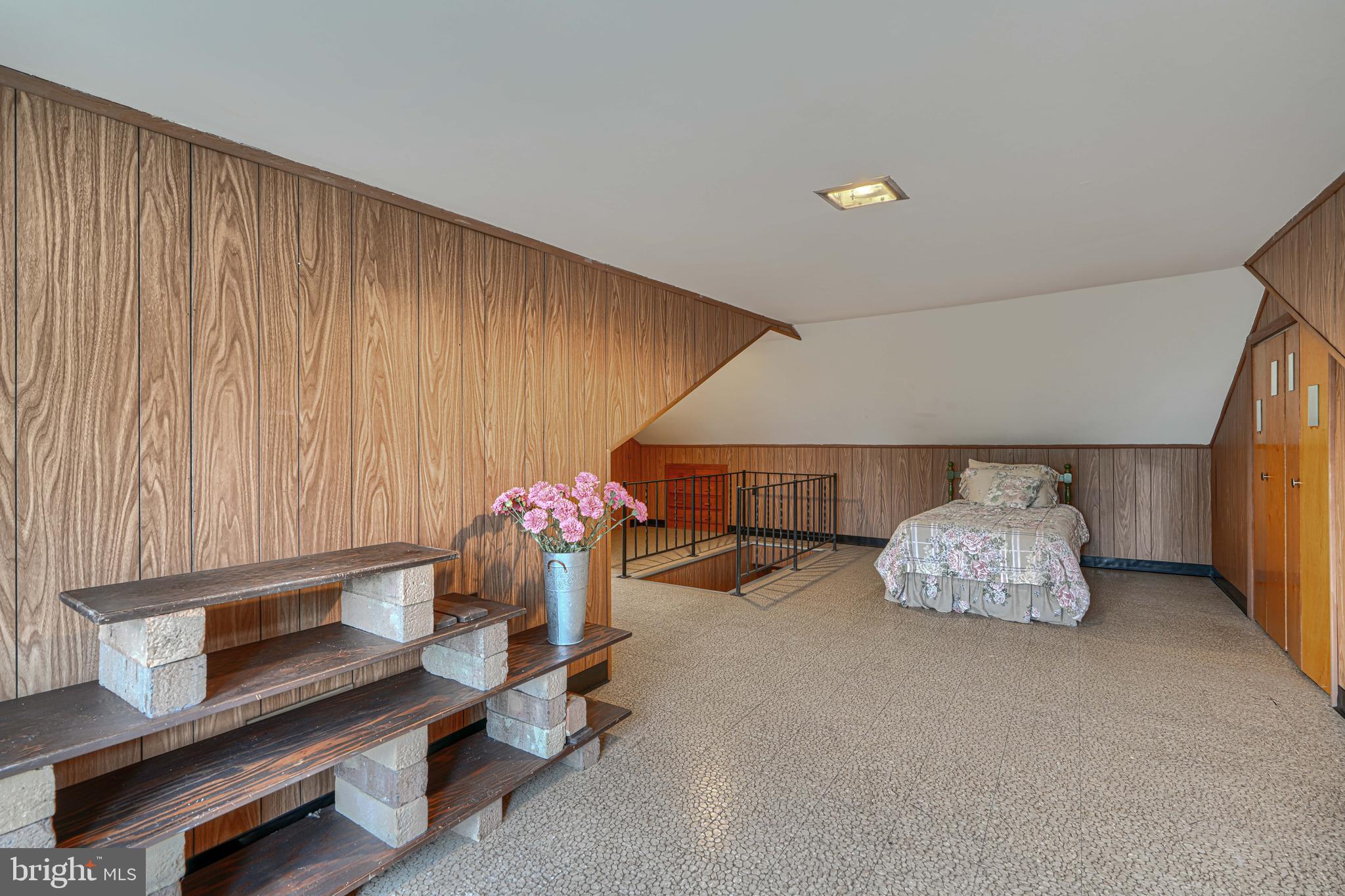 PARKVILLE - Residential