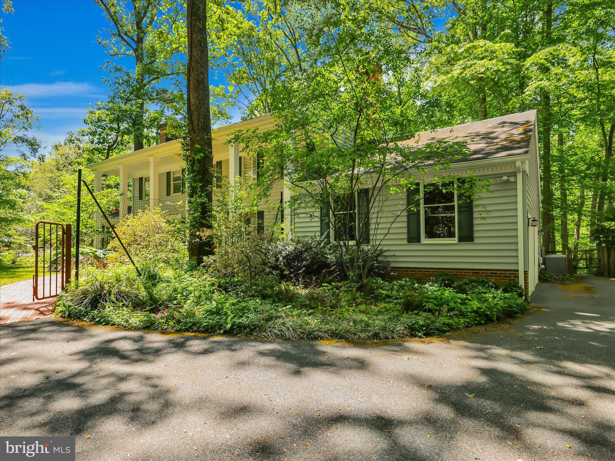 POTOMAC STATION - Residential