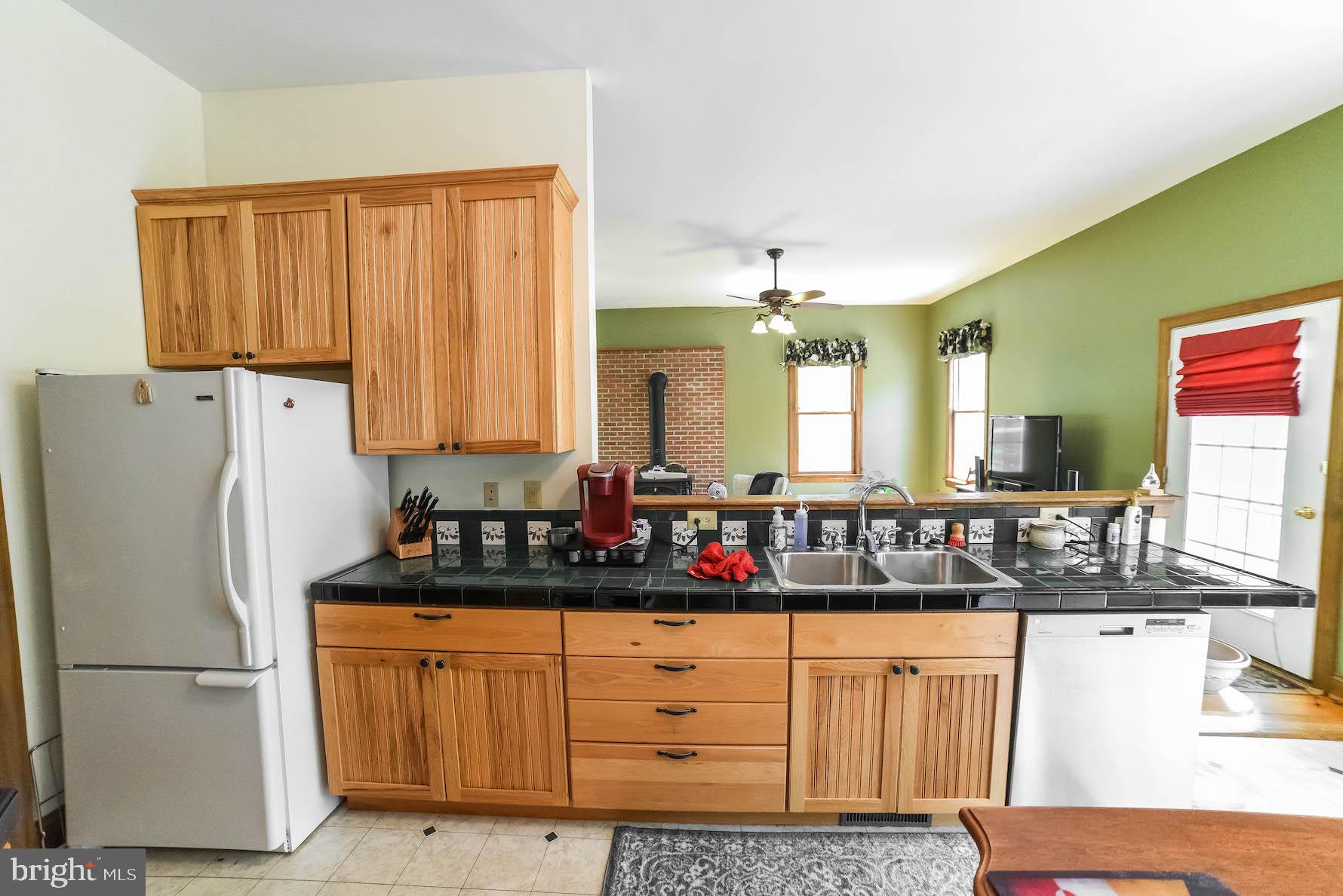 WHITE OAK - Residential