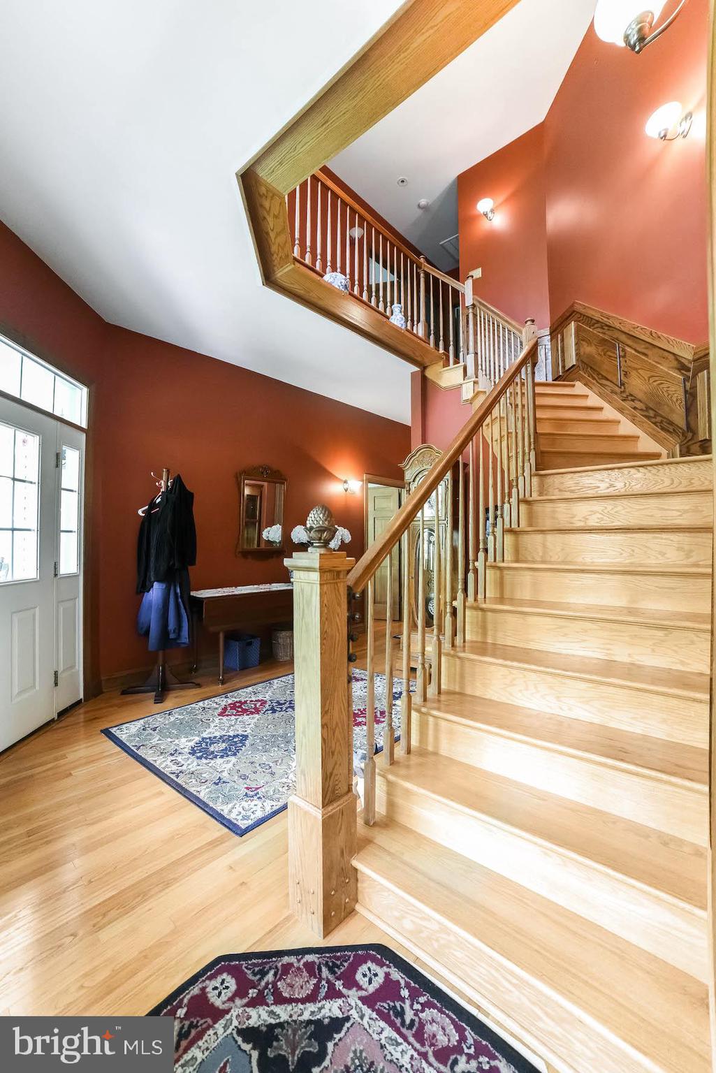 WHITE OAK - Residential