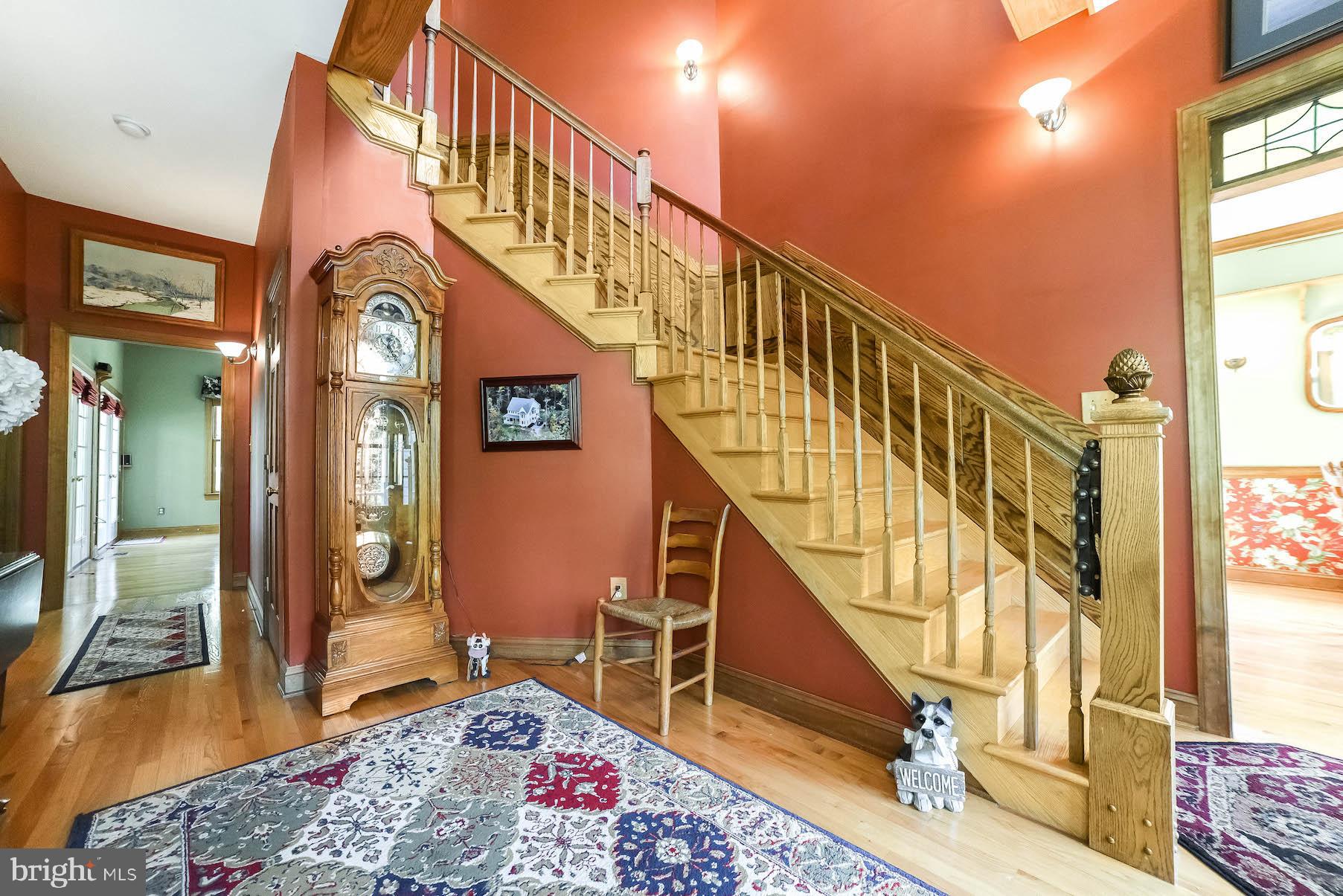 WHITE OAK - Residential