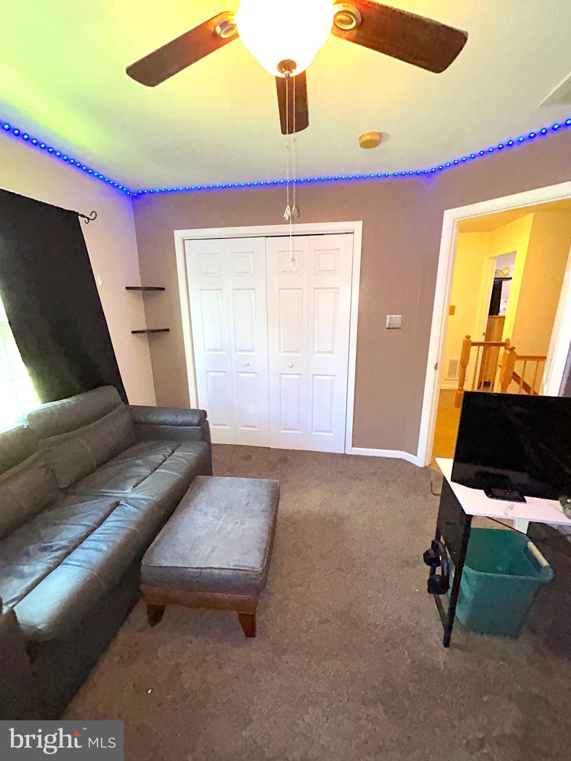 FAIRFIELD - Residential