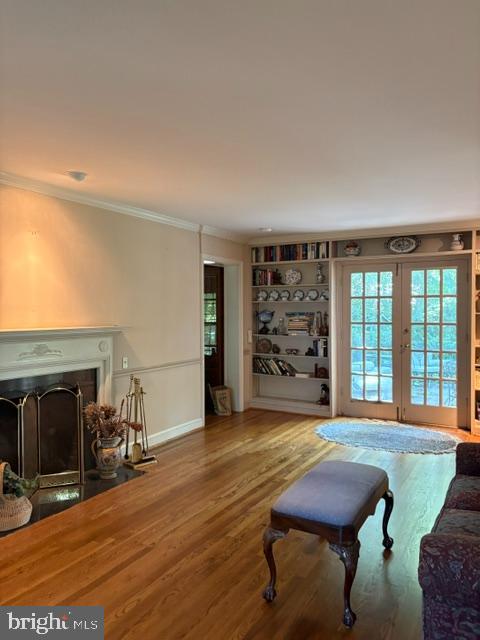 BURNING TREE VIEW - Residential