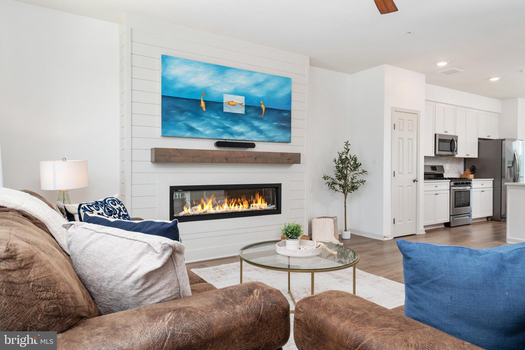 ELLENDALE - Residential