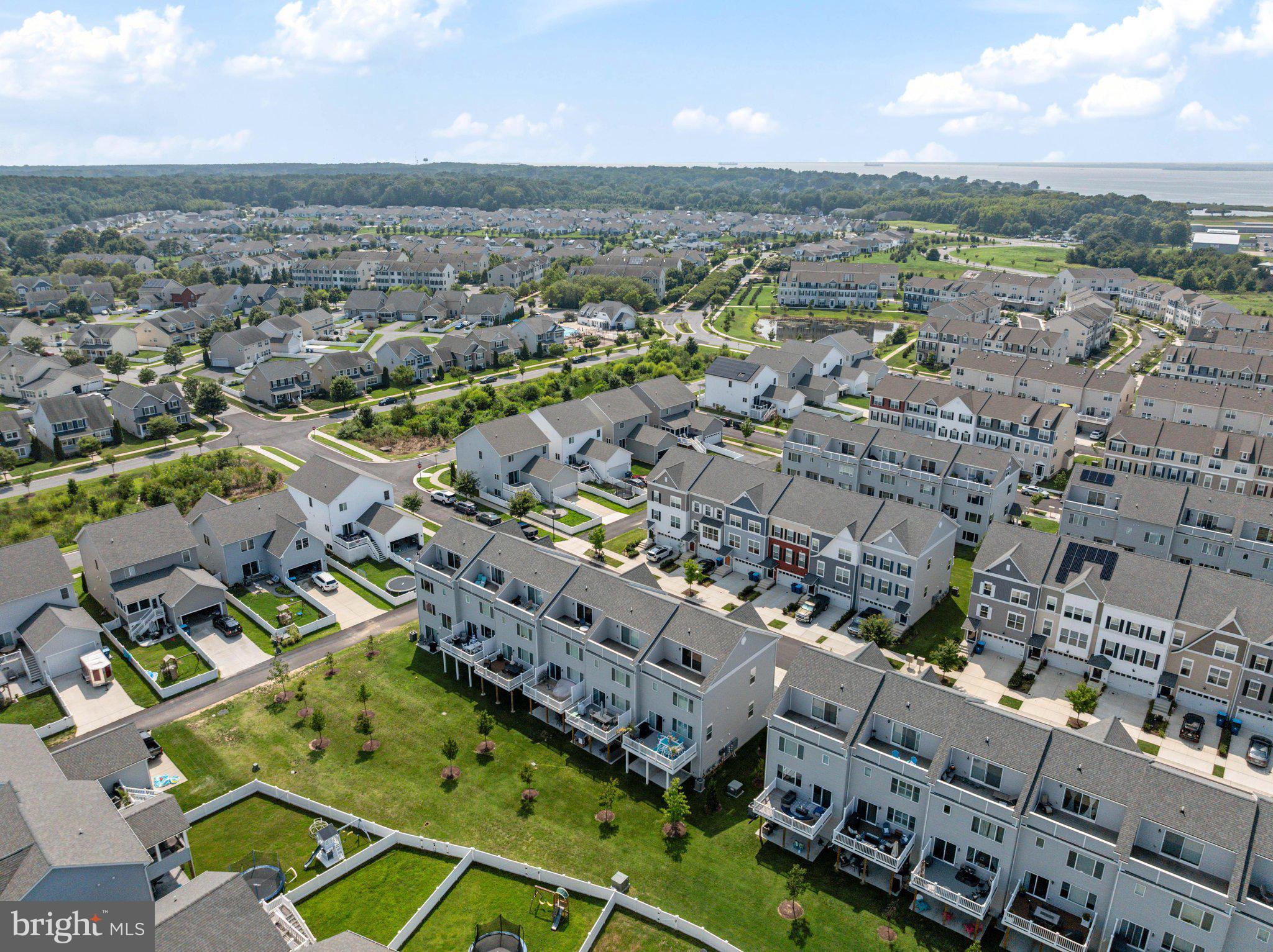ELLENDALE - Residential