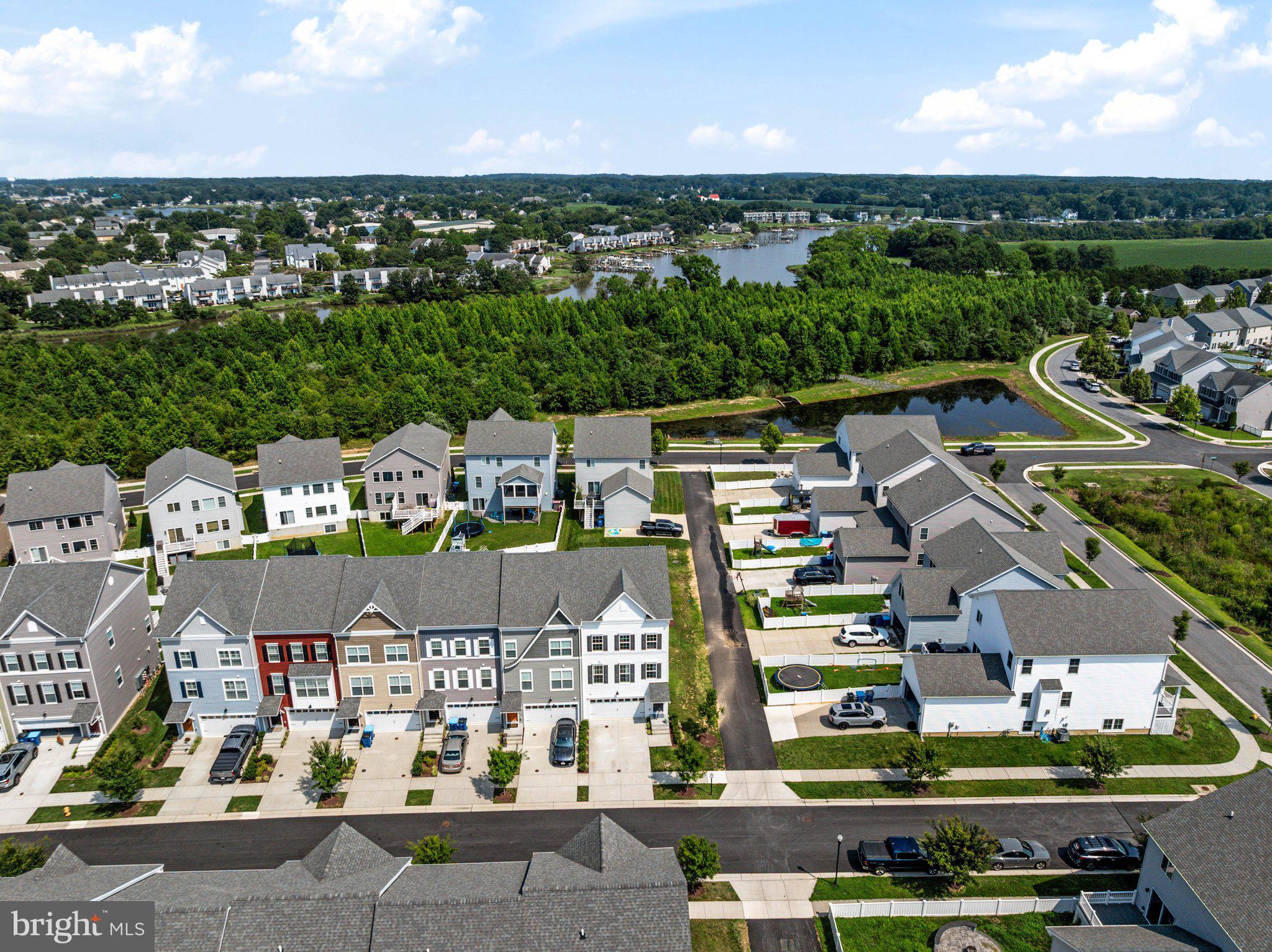 ELLENDALE - Residential