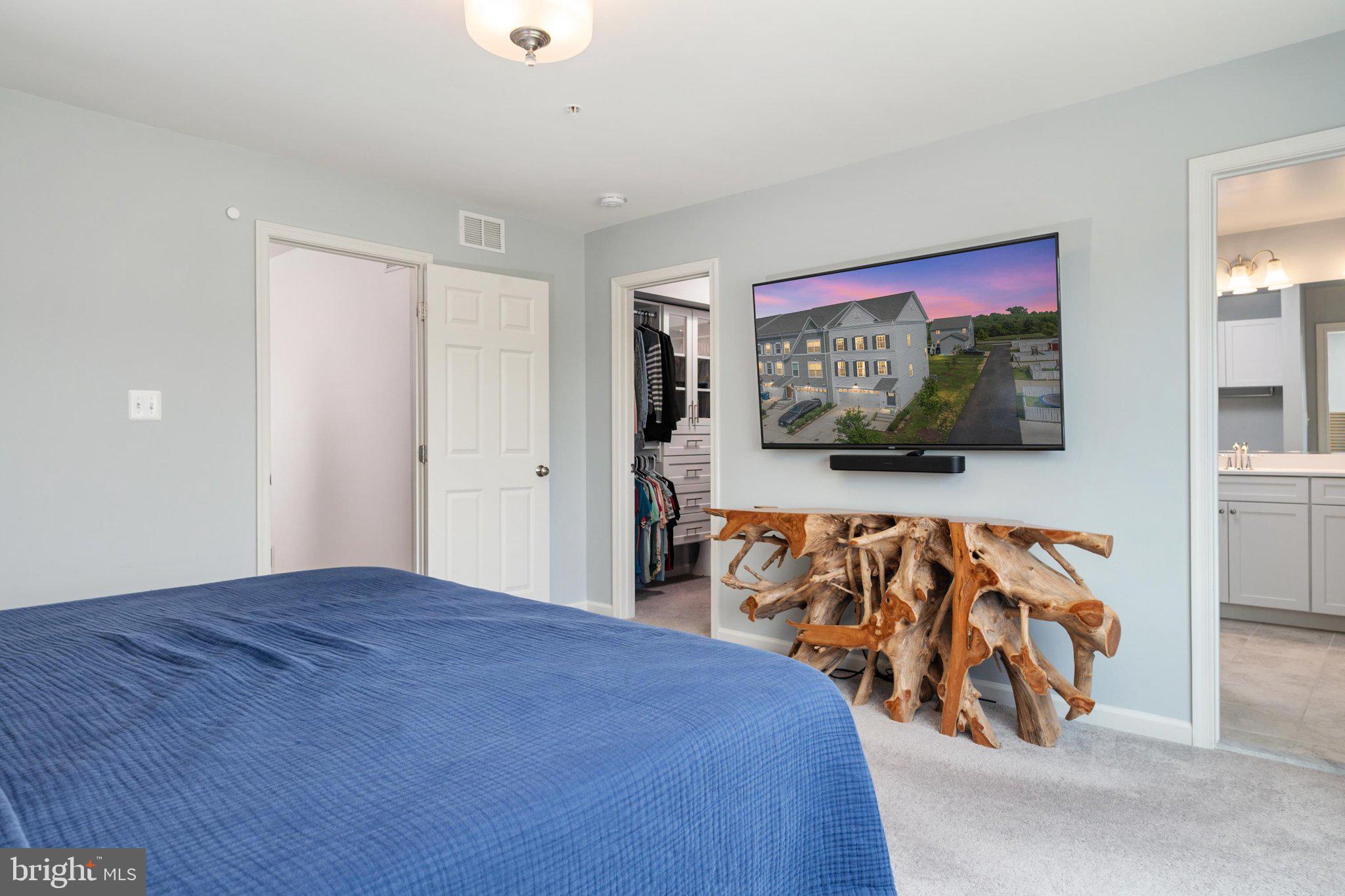 ELLENDALE - Residential